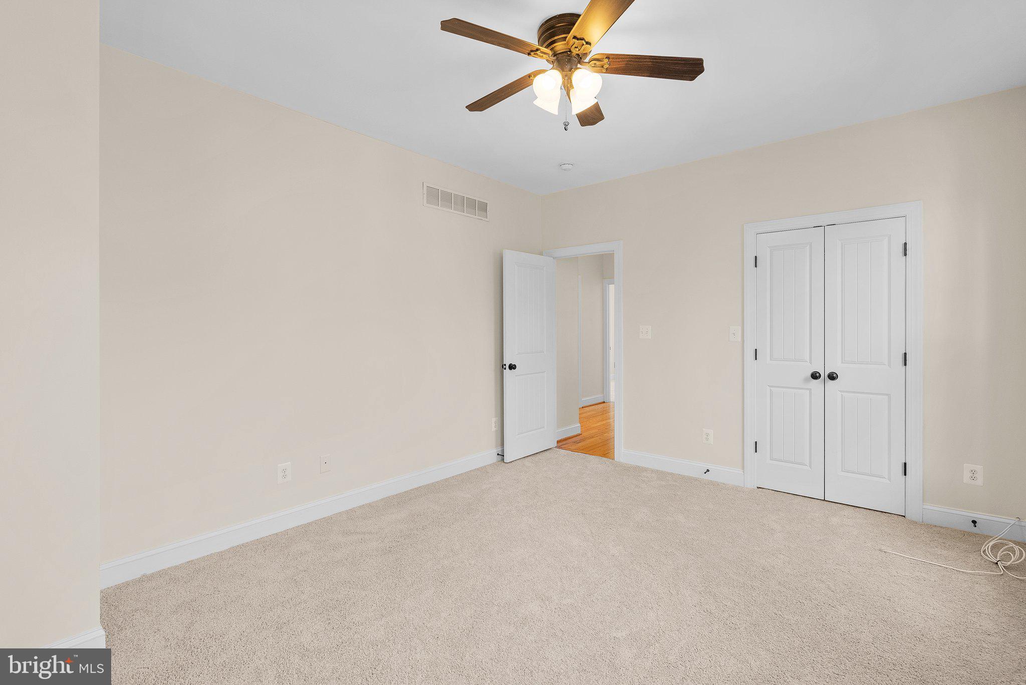 RIVIERA BEACH - Residential