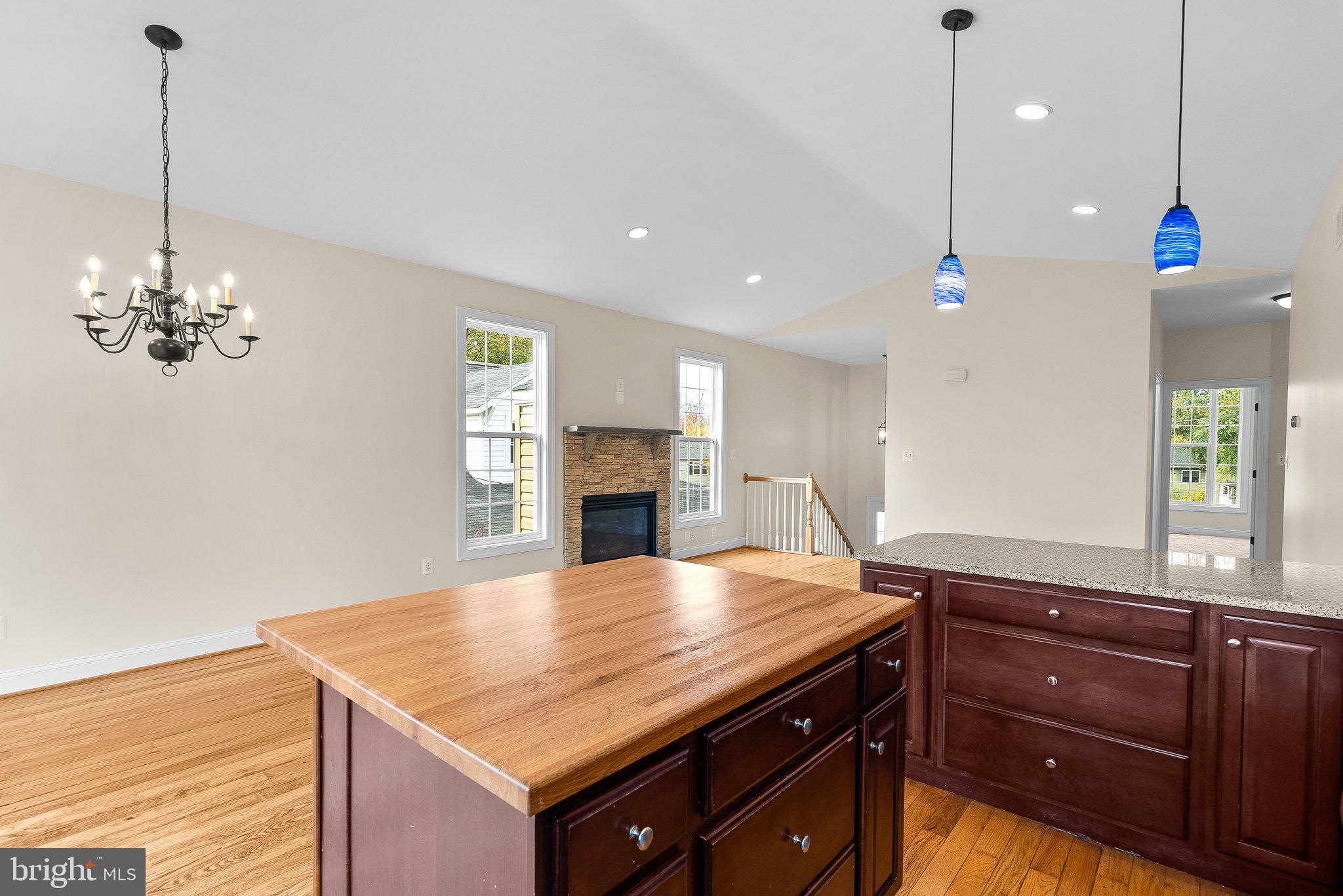 RIVIERA BEACH - Residential