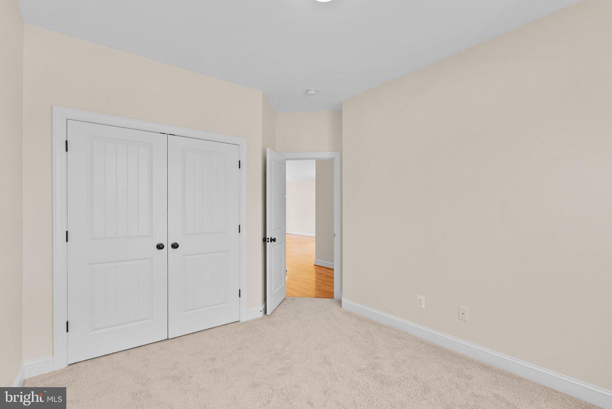 RIVIERA BEACH - Residential