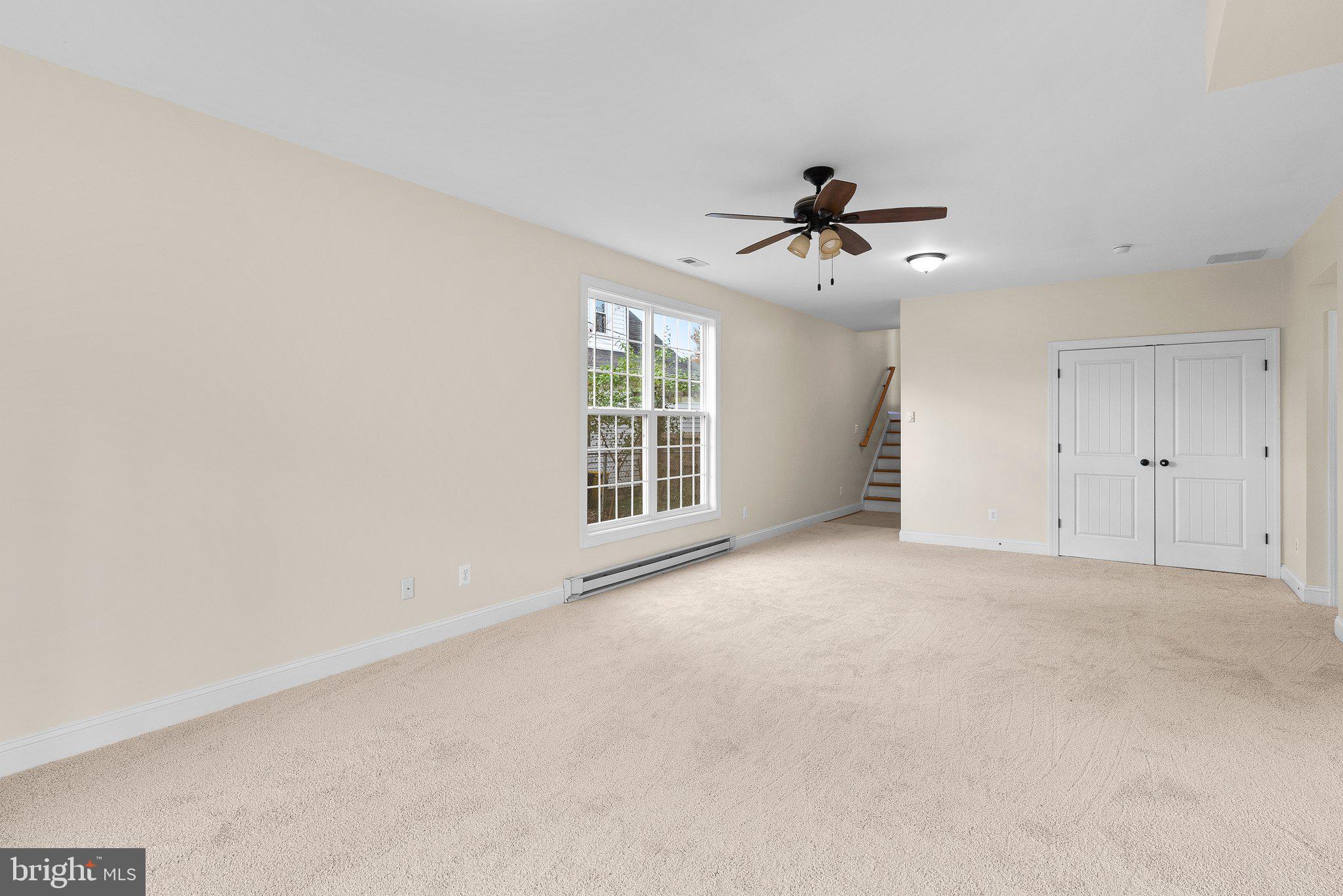 RIVIERA BEACH - Residential