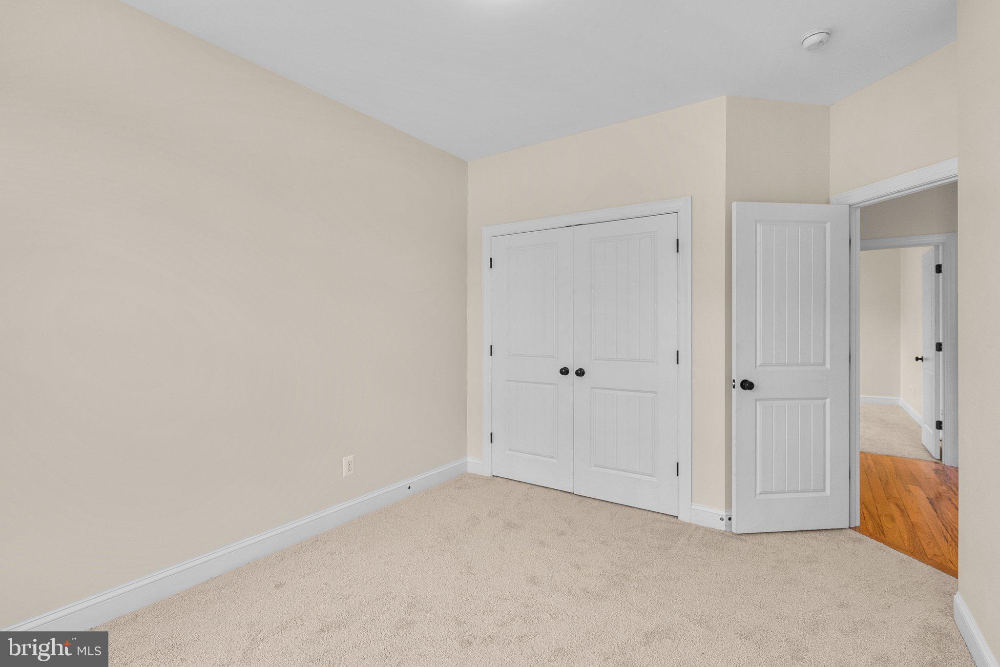 RIVIERA BEACH - Residential