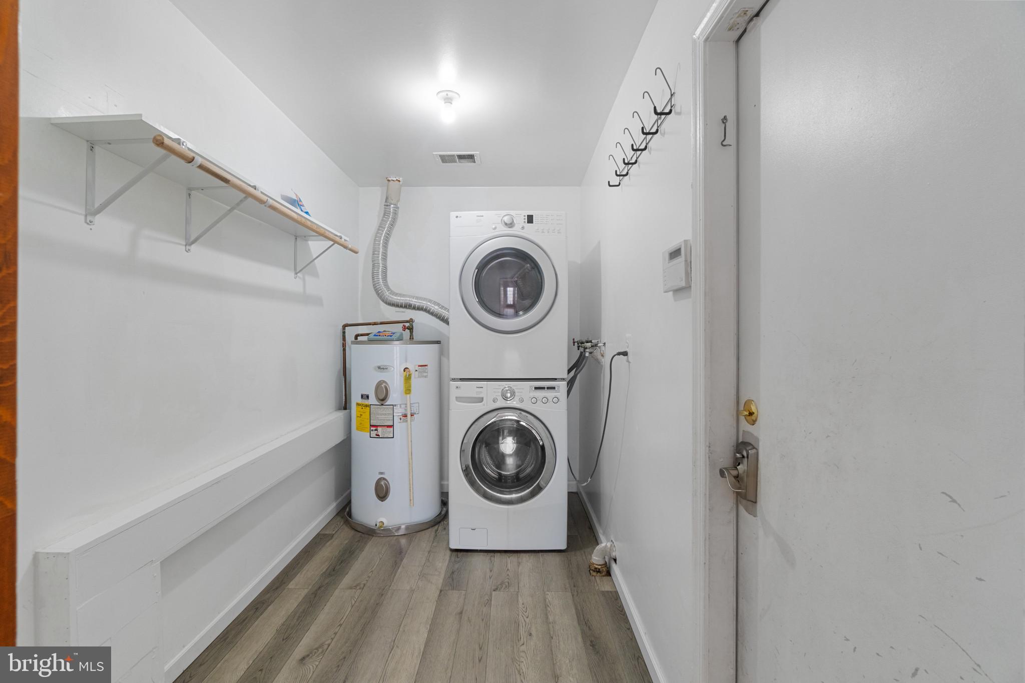 CROFTON VILLAGE - Residential