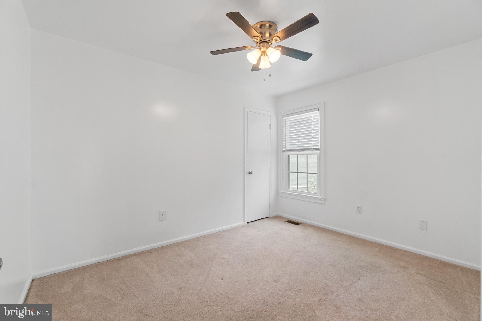 CROFTON VILLAGE - Residential