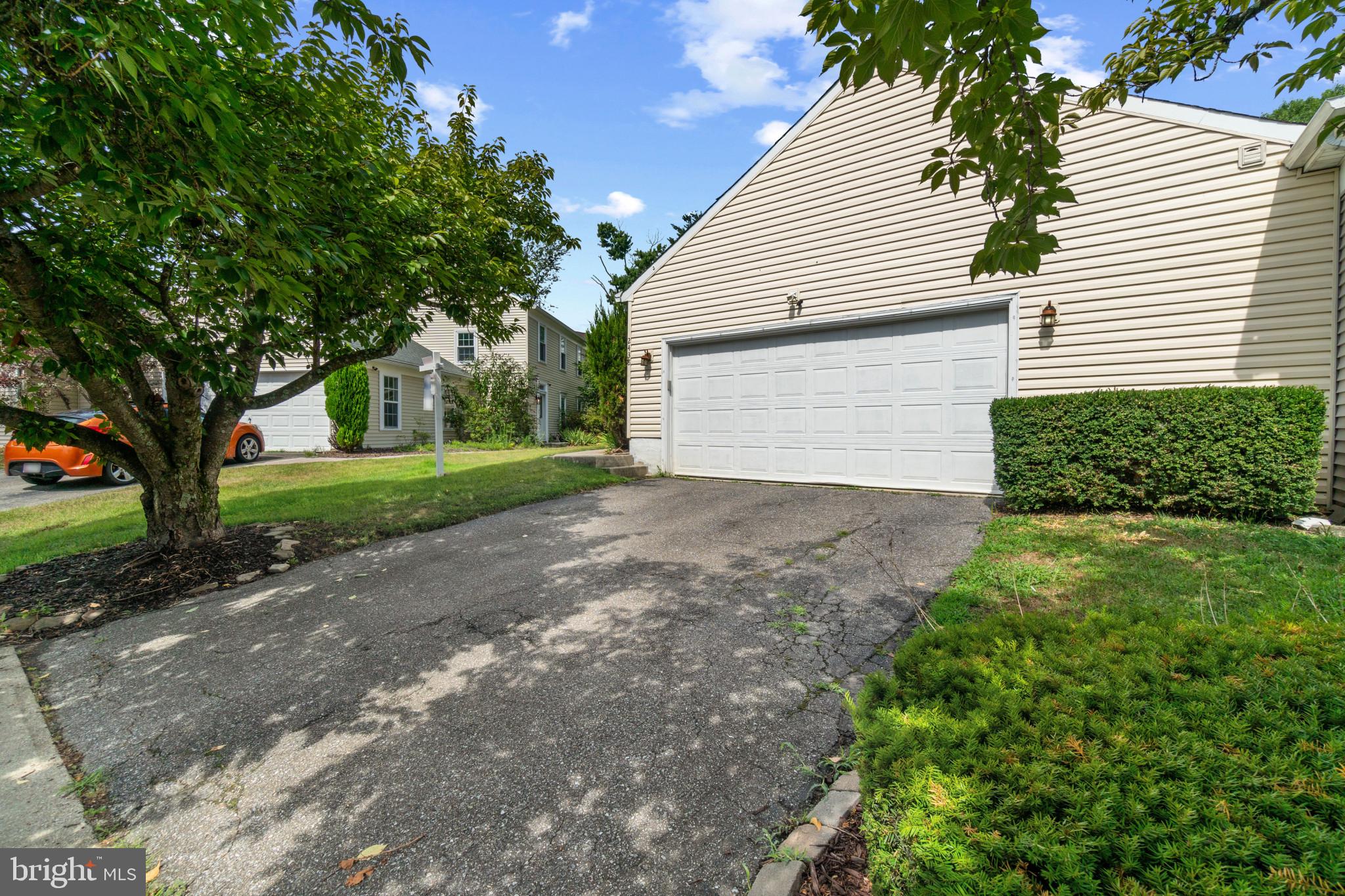 CROFTON VILLAGE - Residential