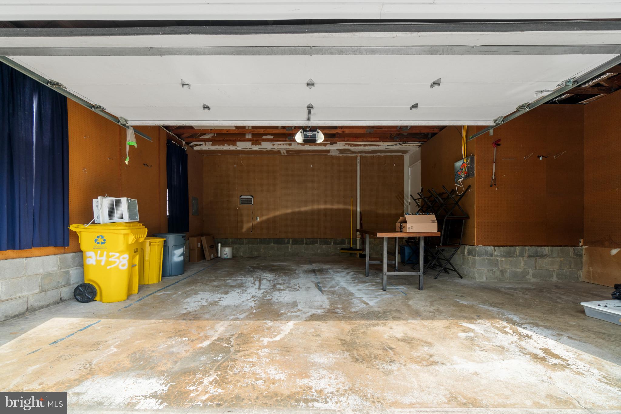 CROFTON VILLAGE - Residential