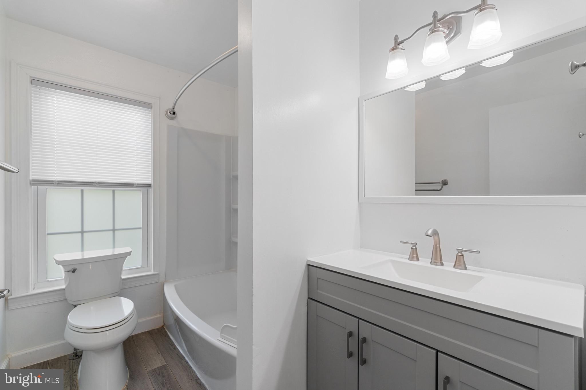 CROFTON VILLAGE - Residential