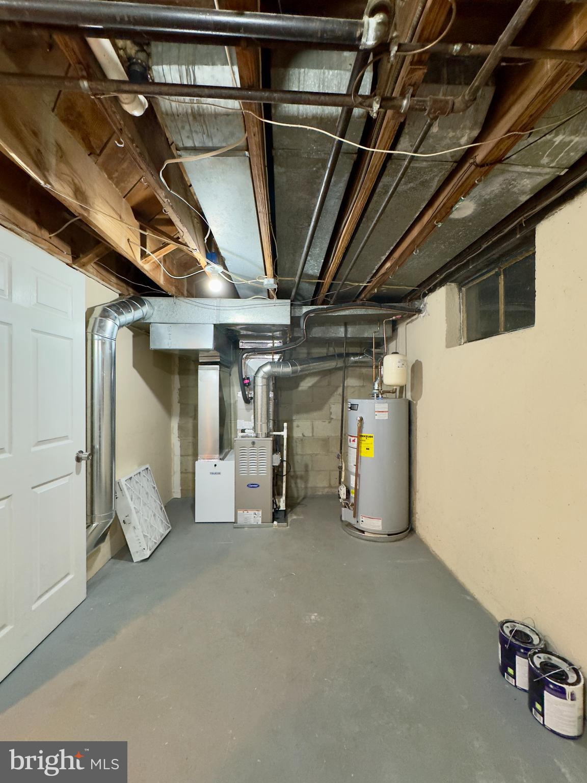 RIDGELEIGH - Residential Lease