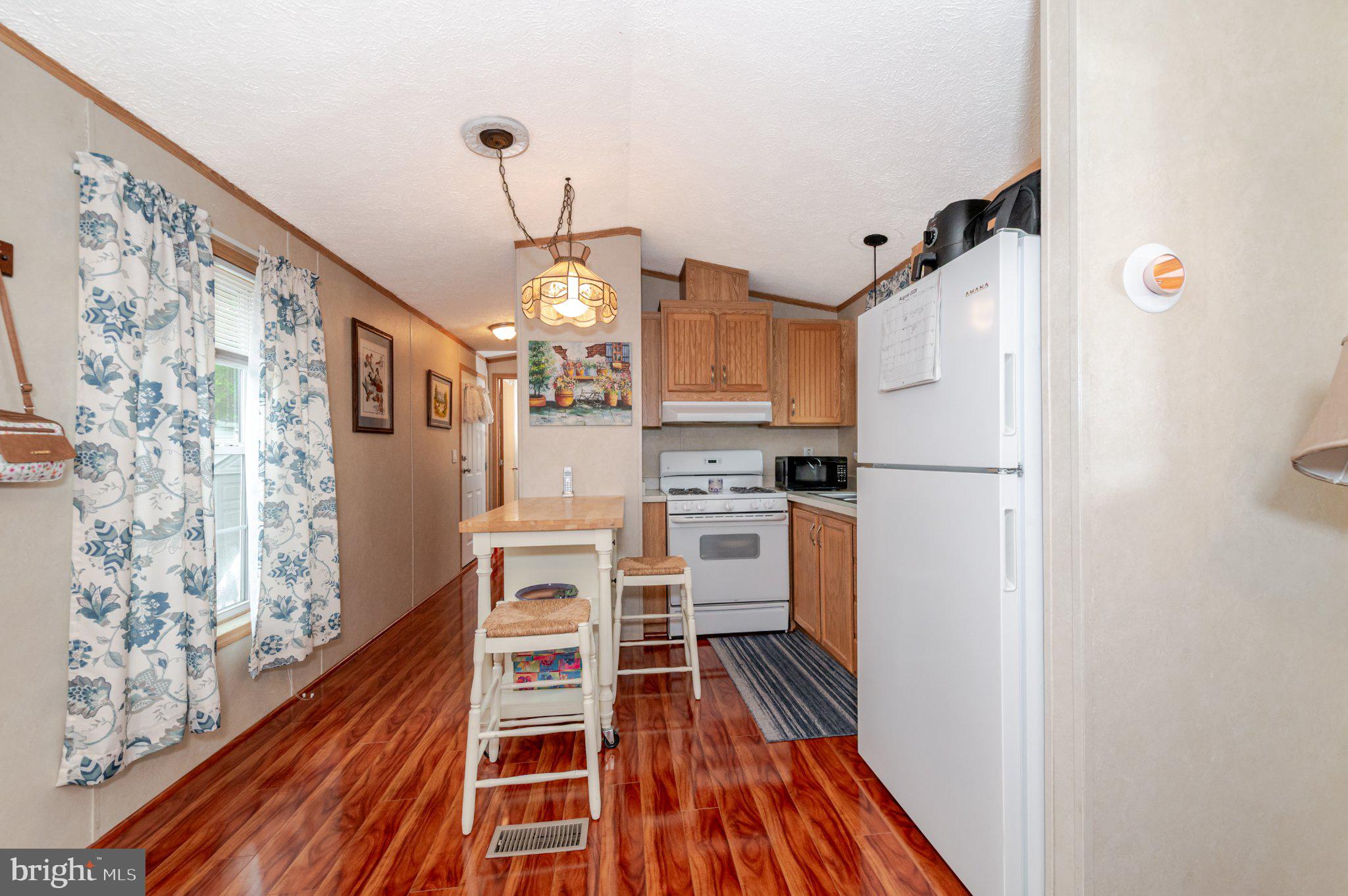 45 MANTUA GROVE ROAD P-8