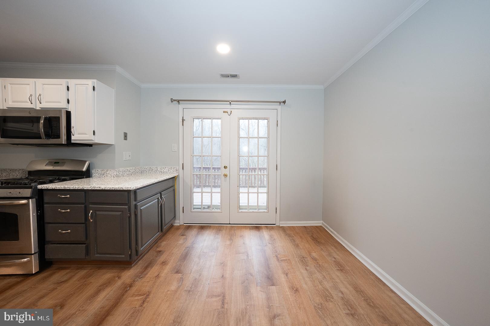 STIRLING CHASE - Residential