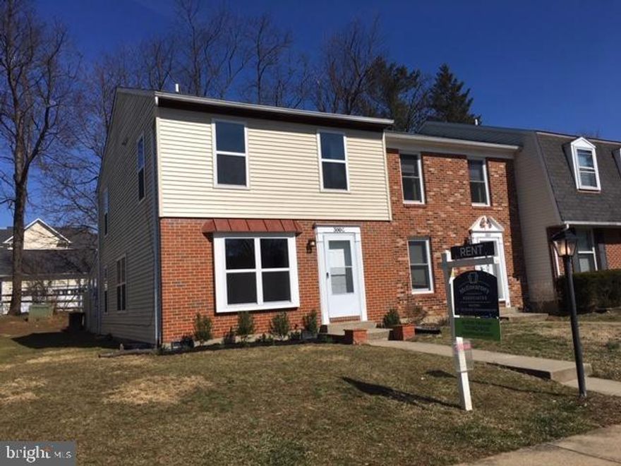 Charming 2-level town home located in the Town of Purcellville just minutes from Historic Downtown Purcellville's and it's wonderful amenities!  This home offers a spacious main level with an updated eat-in kitchen,  sparkling granite counters, stainless steel appliances, large dining room and living room (with an electric fireplace and recessed lighting), and a light-filled bonus room opening to a newly constructed deck and fenced yard.  There's also a conveniently located powder room on the main level.  Continue to the upstairs where you will find a master suite and 2-additional bedrooms all with ceiling fans/lights. Laundry conveniently located on upper level. Tasteful neutral paint palette throughout house.