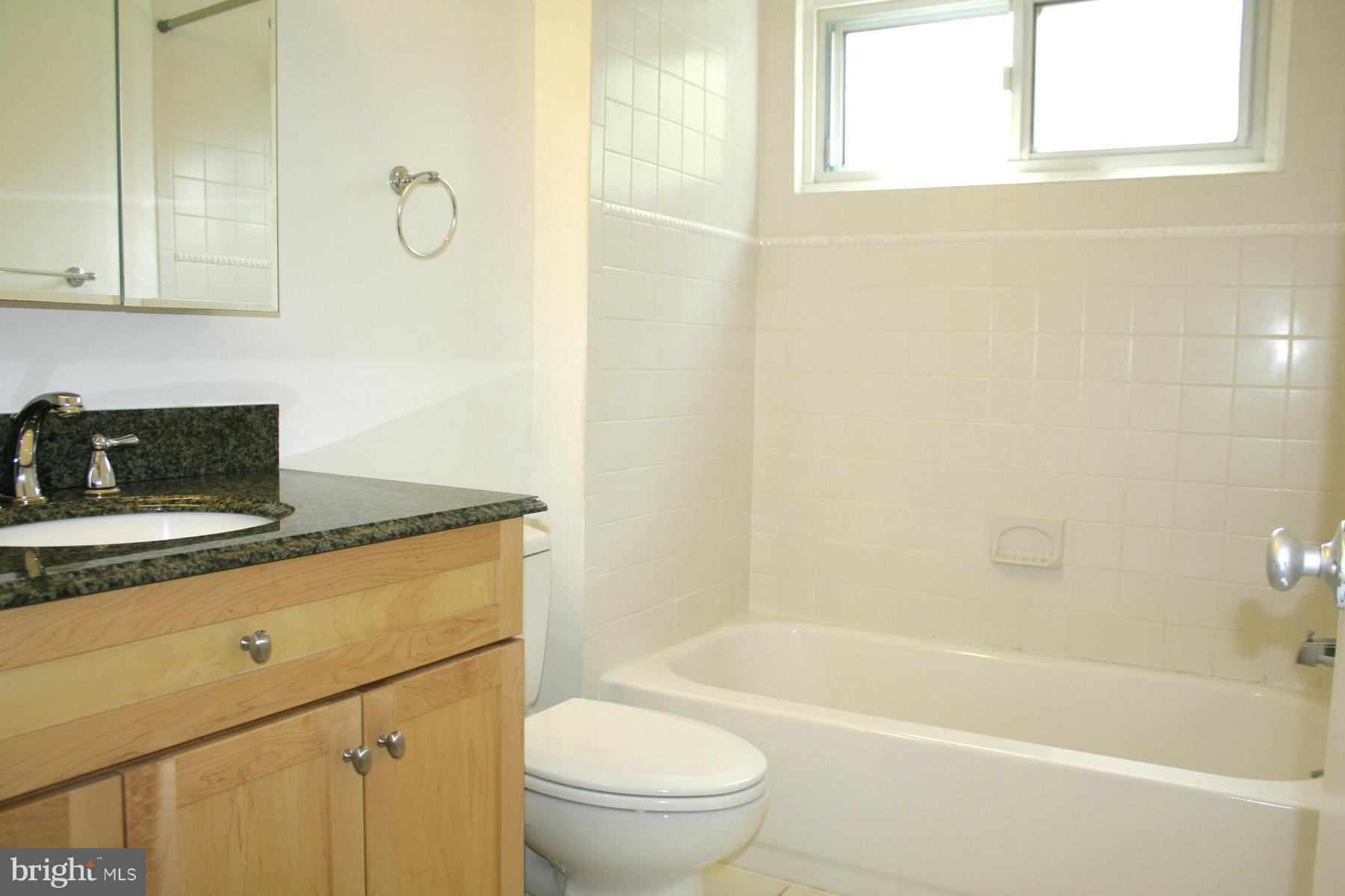 LONGMEADOW - Residential Lease