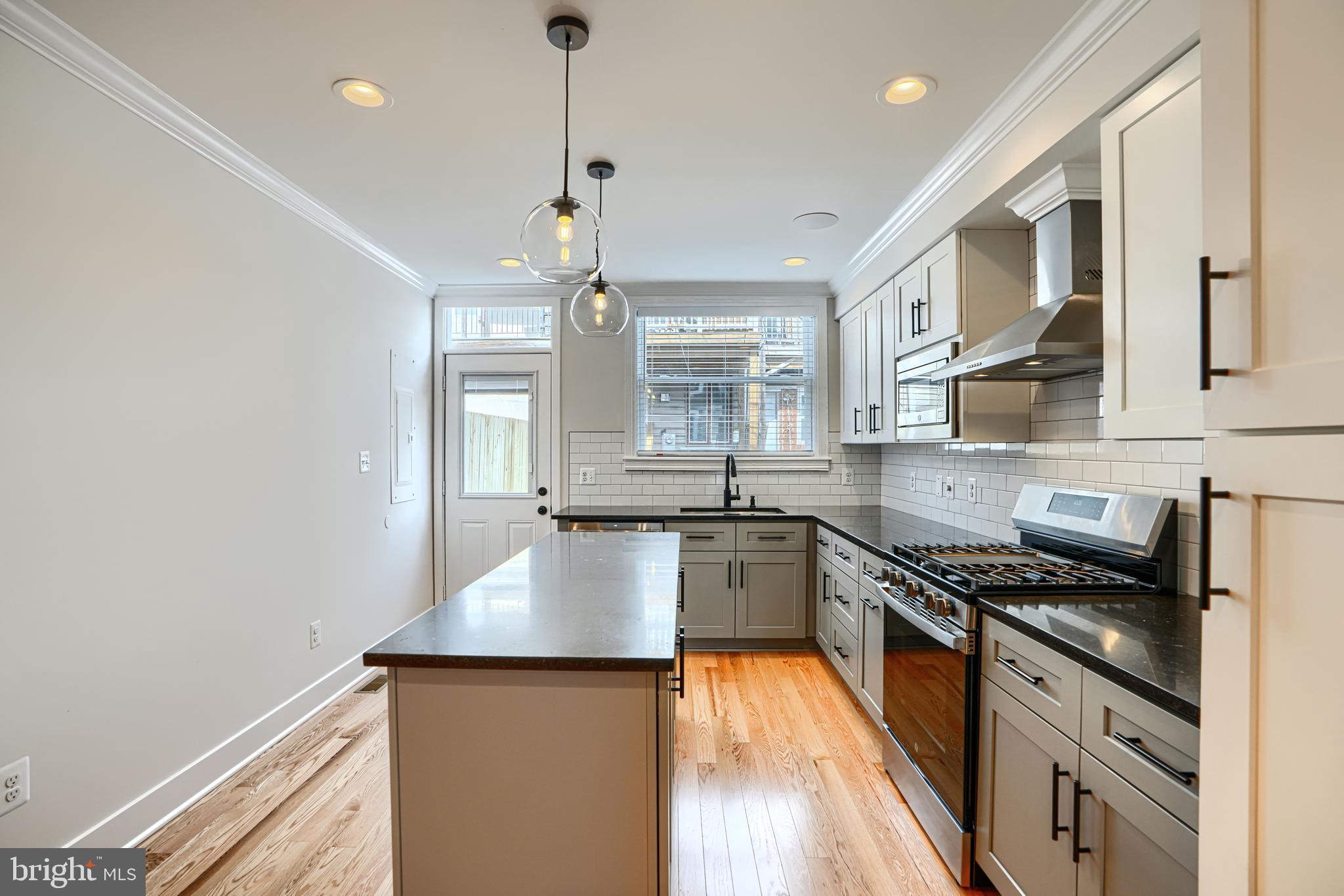 FEDERAL HILL HISTORIC DISTRICT - Residential