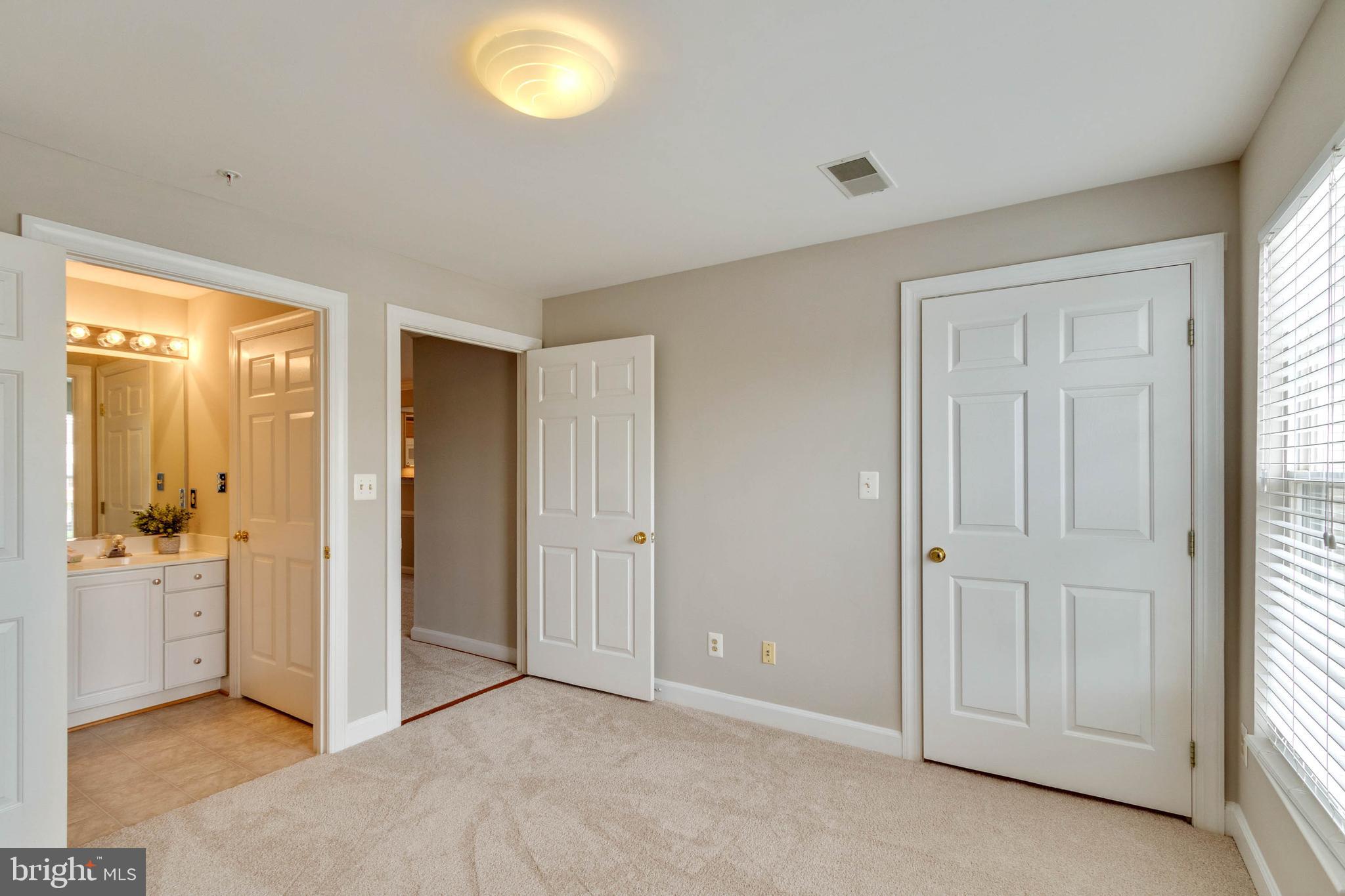 HIGHLAND AT GUNSTON CORNER - Residential