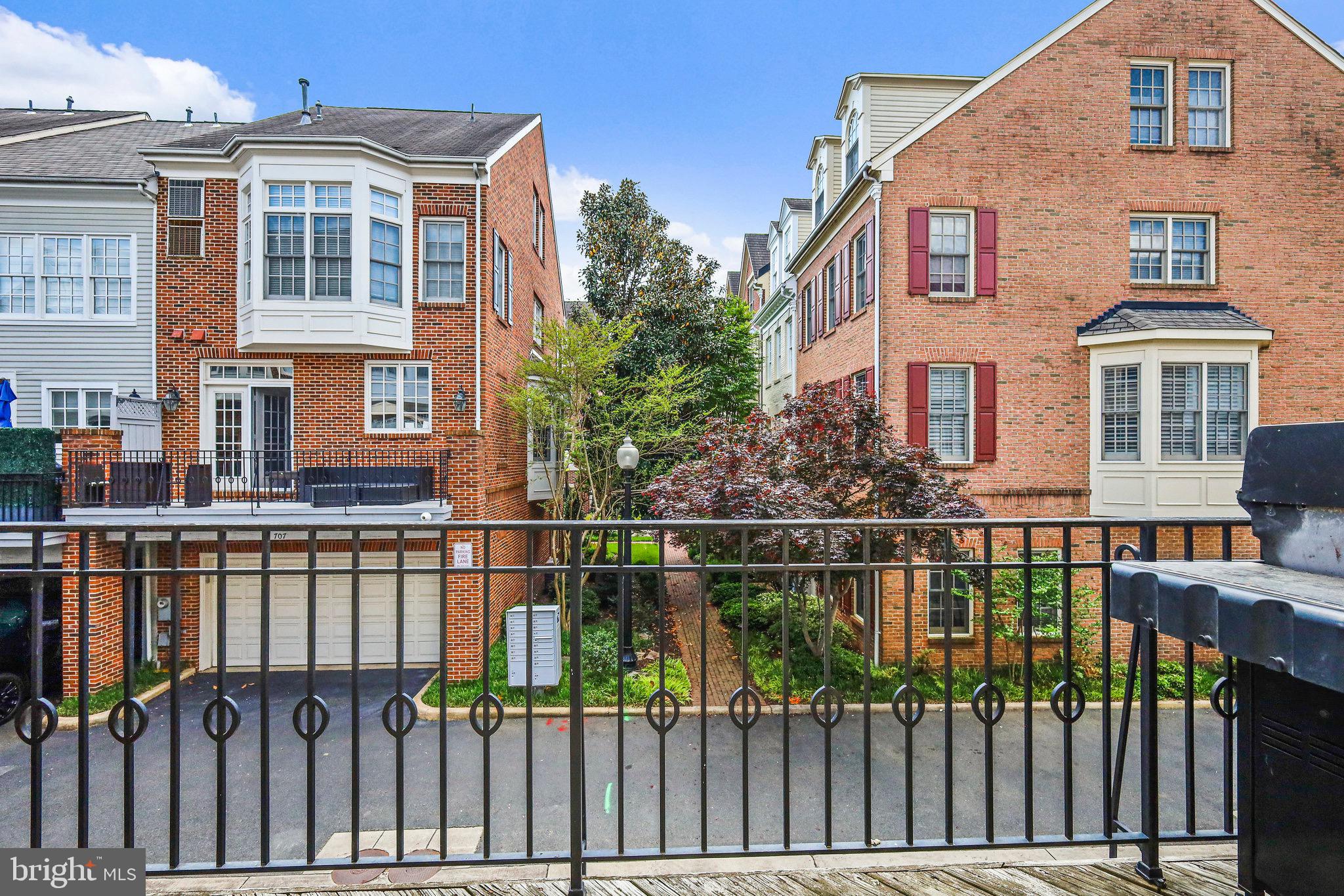 FORDS LANDING - Residential