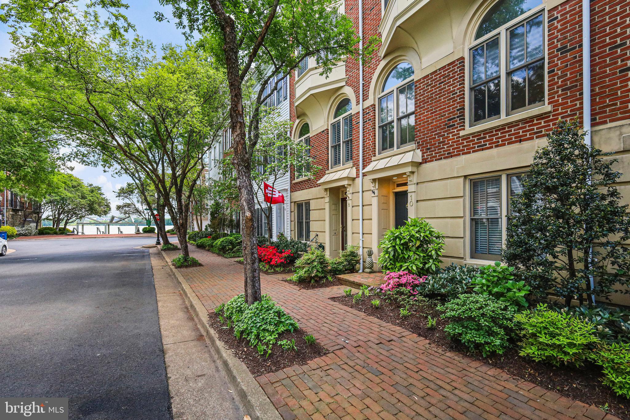 FORDS LANDING - Residential