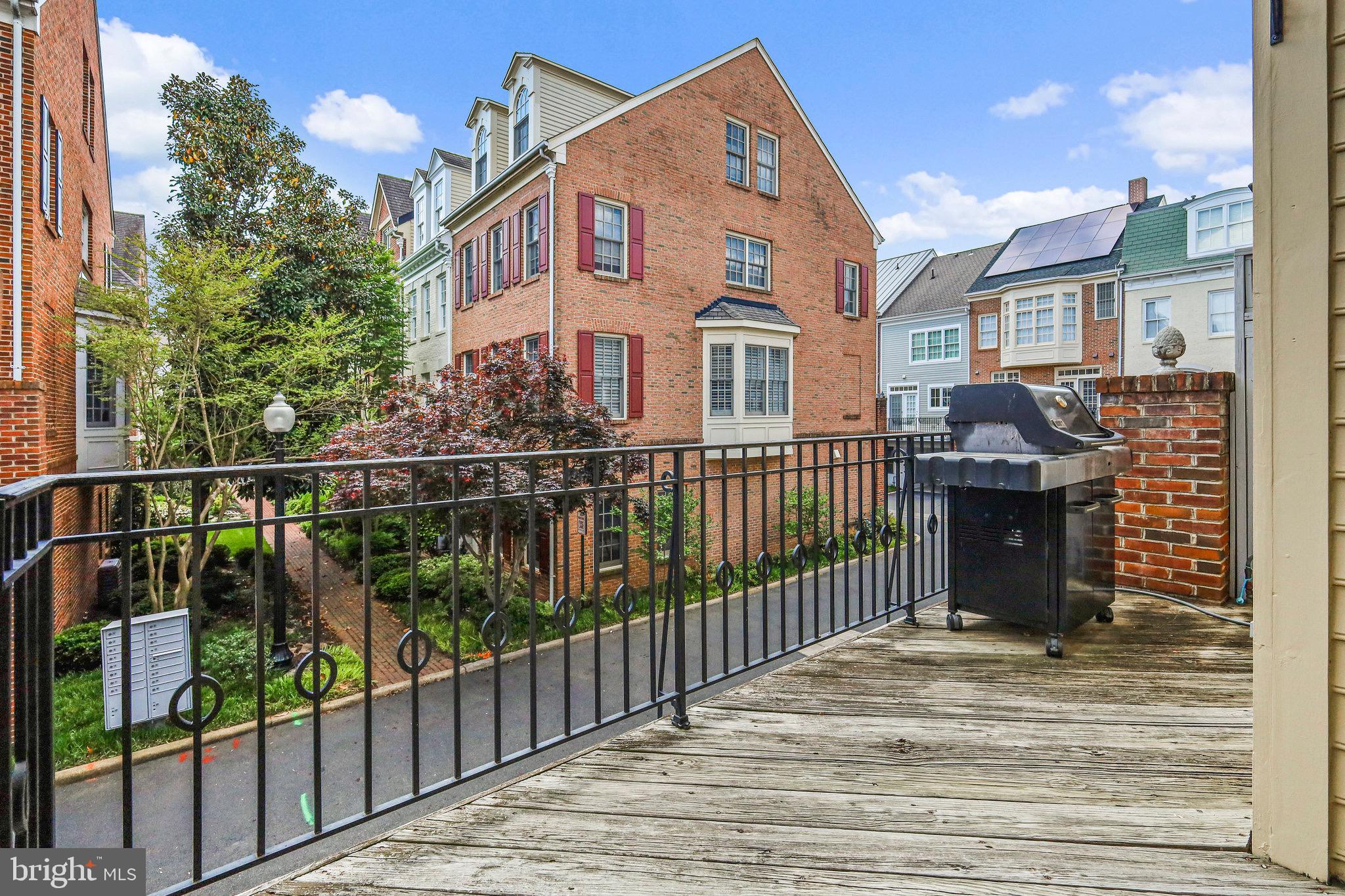 FORDS LANDING - Residential