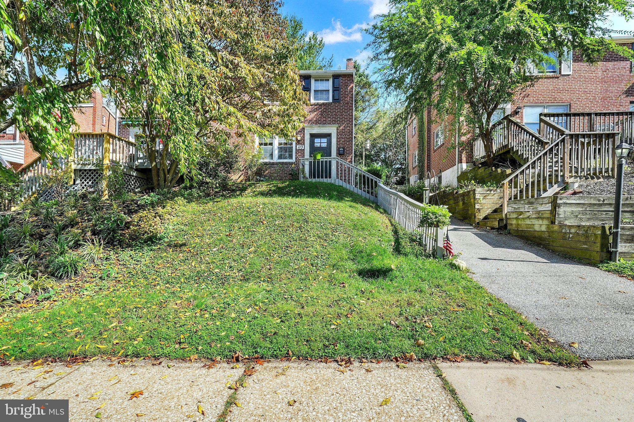 113 N BRADFORD AVENUE