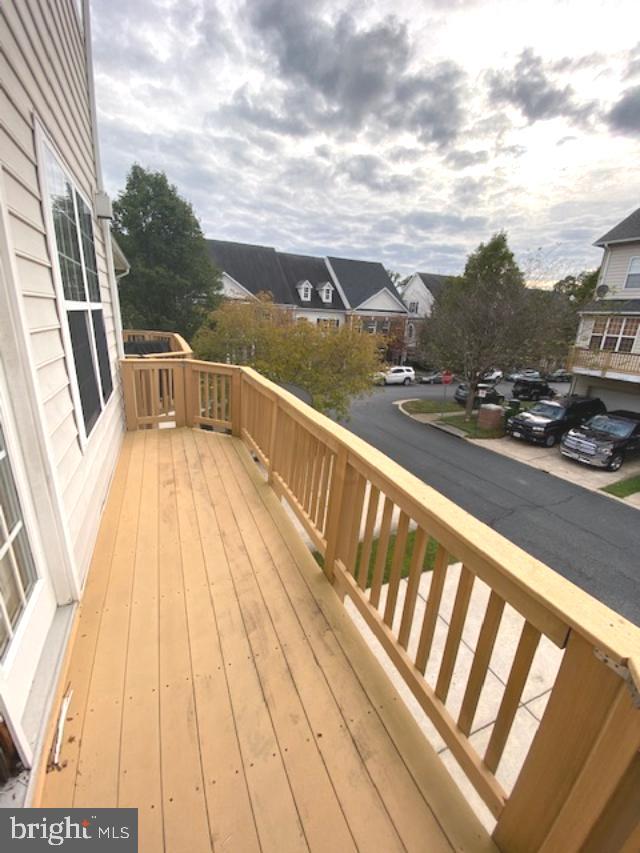 PW COUNTY CENTER LANDBAY - Residential