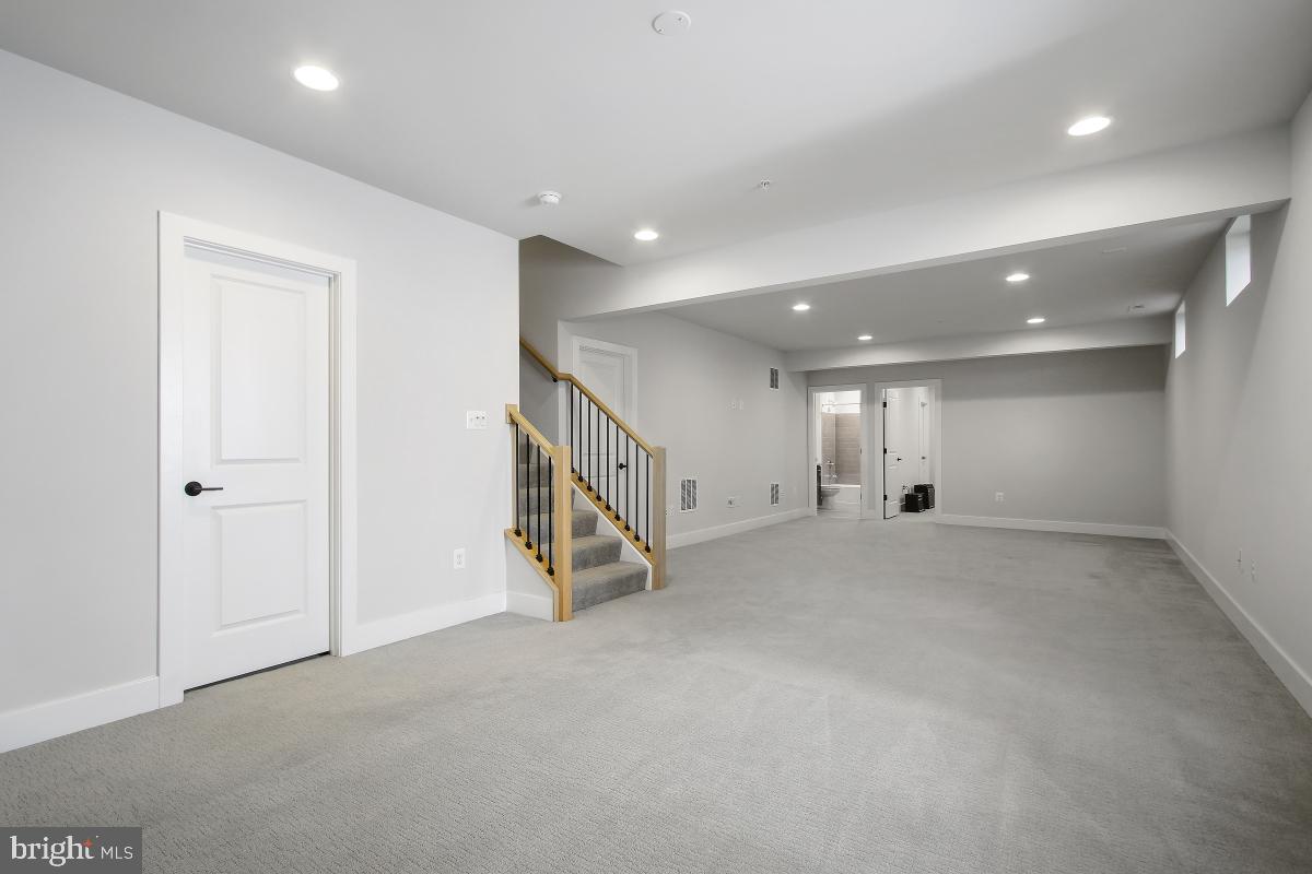 CABIN BRANCH - Residential