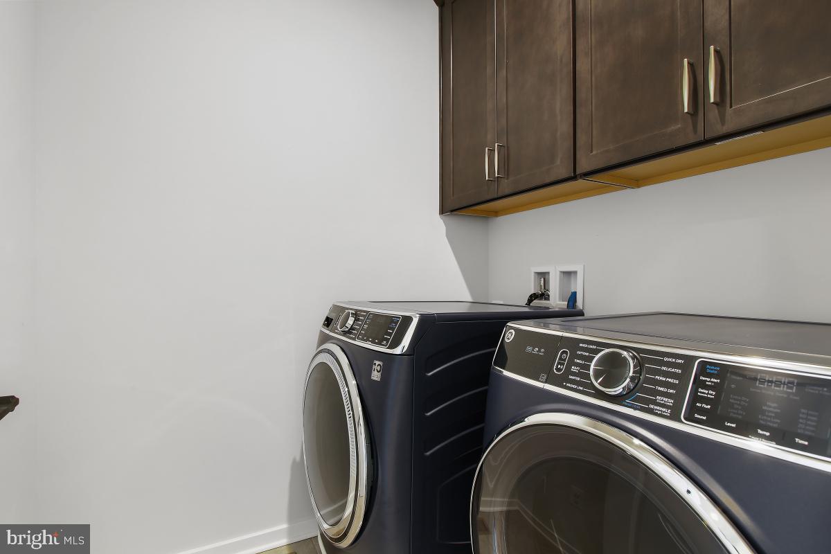 CABIN BRANCH - Residential