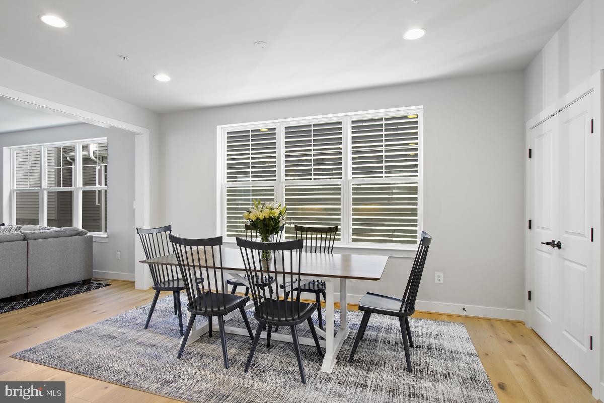 CABIN BRANCH - Residential