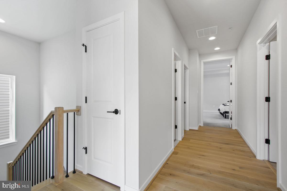 CABIN BRANCH - Residential