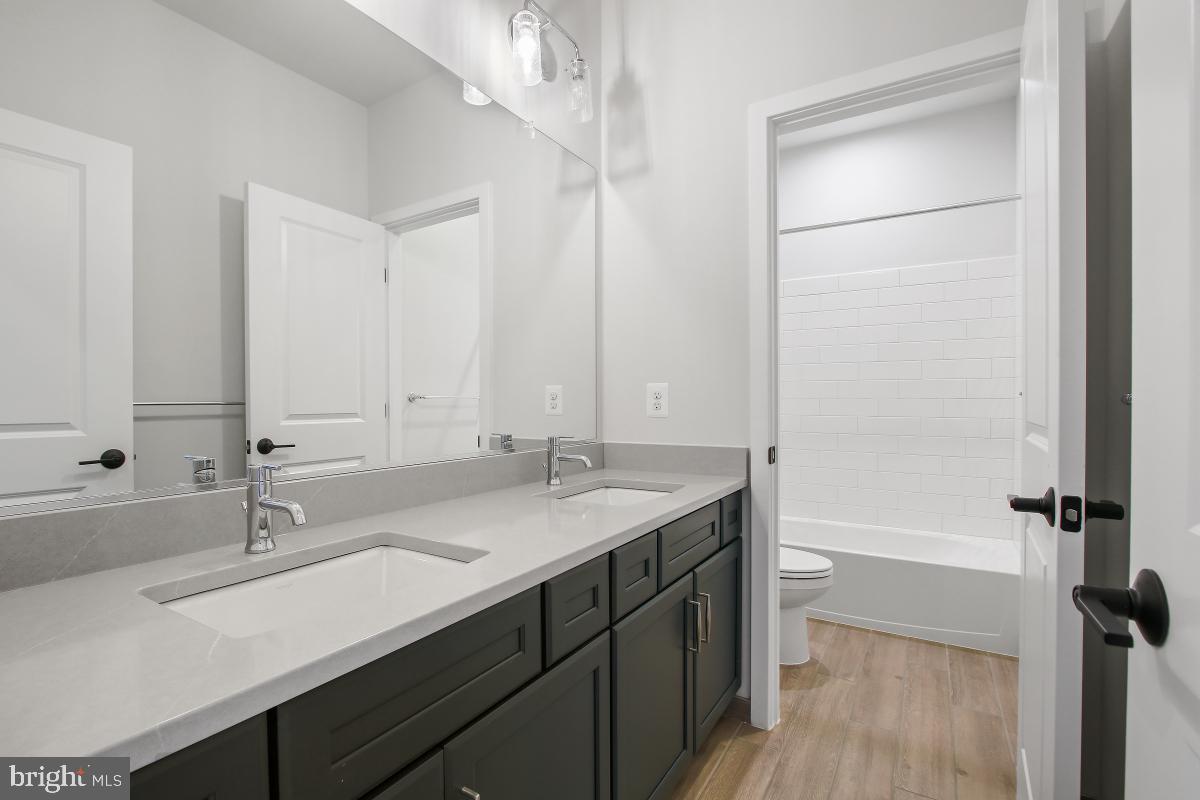 CABIN BRANCH - Residential