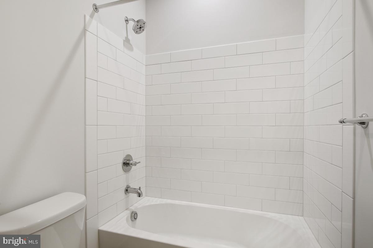 CABIN BRANCH - Residential