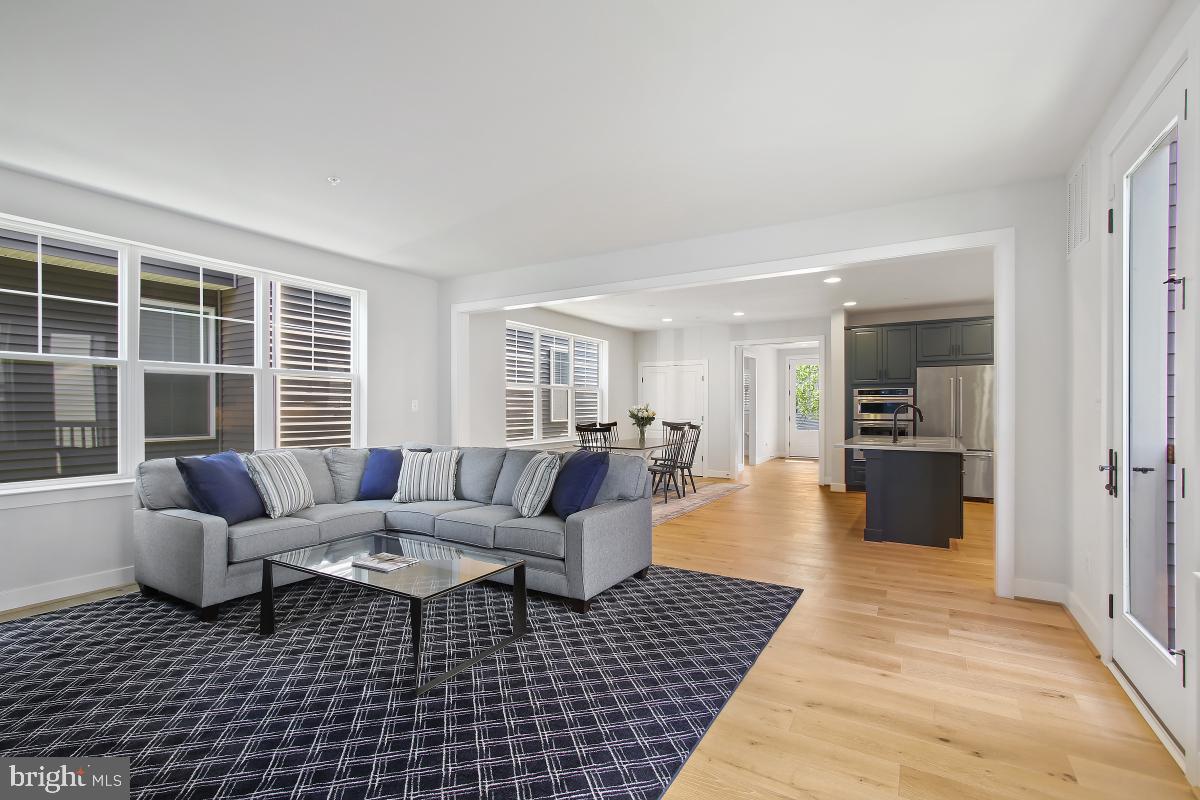 CABIN BRANCH - Residential