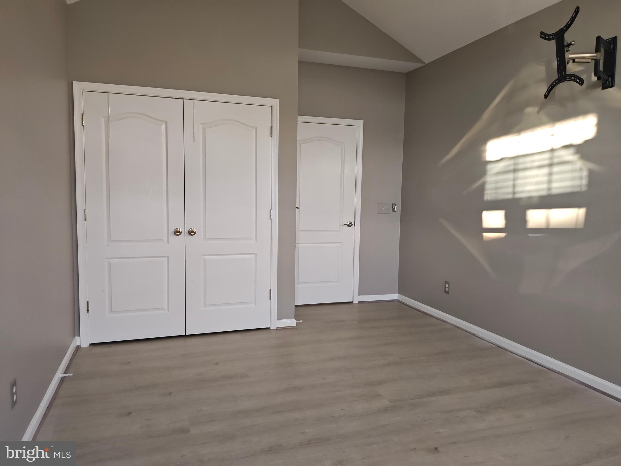 BELMONT BAY - Residential Lease