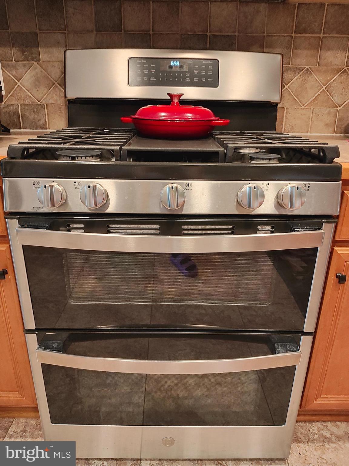 BELMONT BAY - Residential Lease