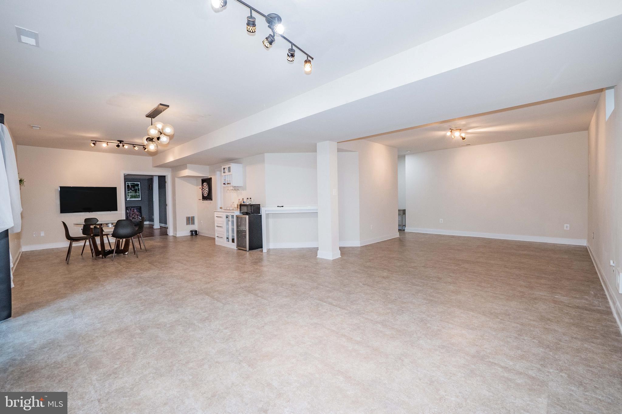 CLARKSBURG HEIGHTS - Residential