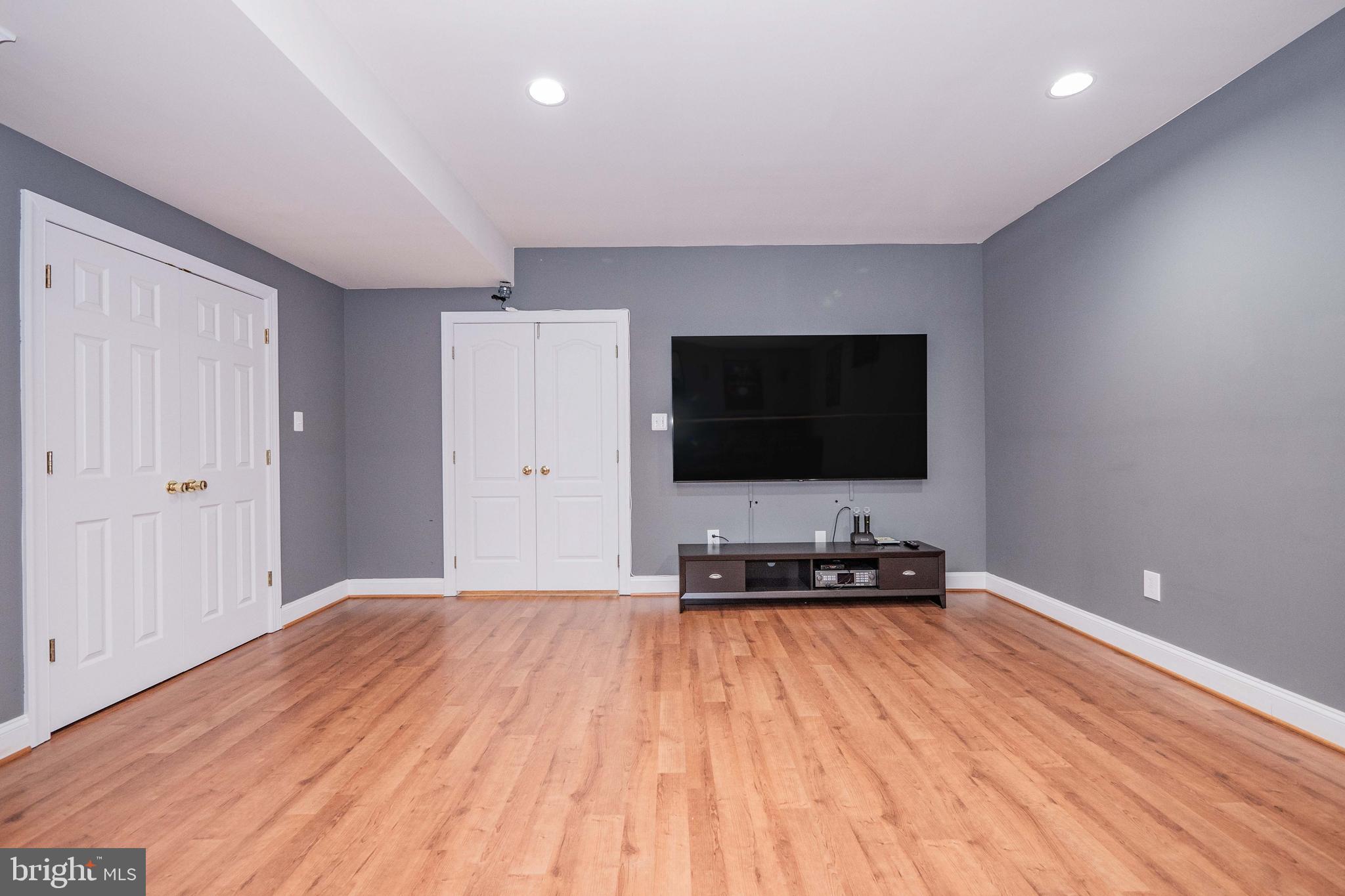 CLARKSBURG HEIGHTS - Residential