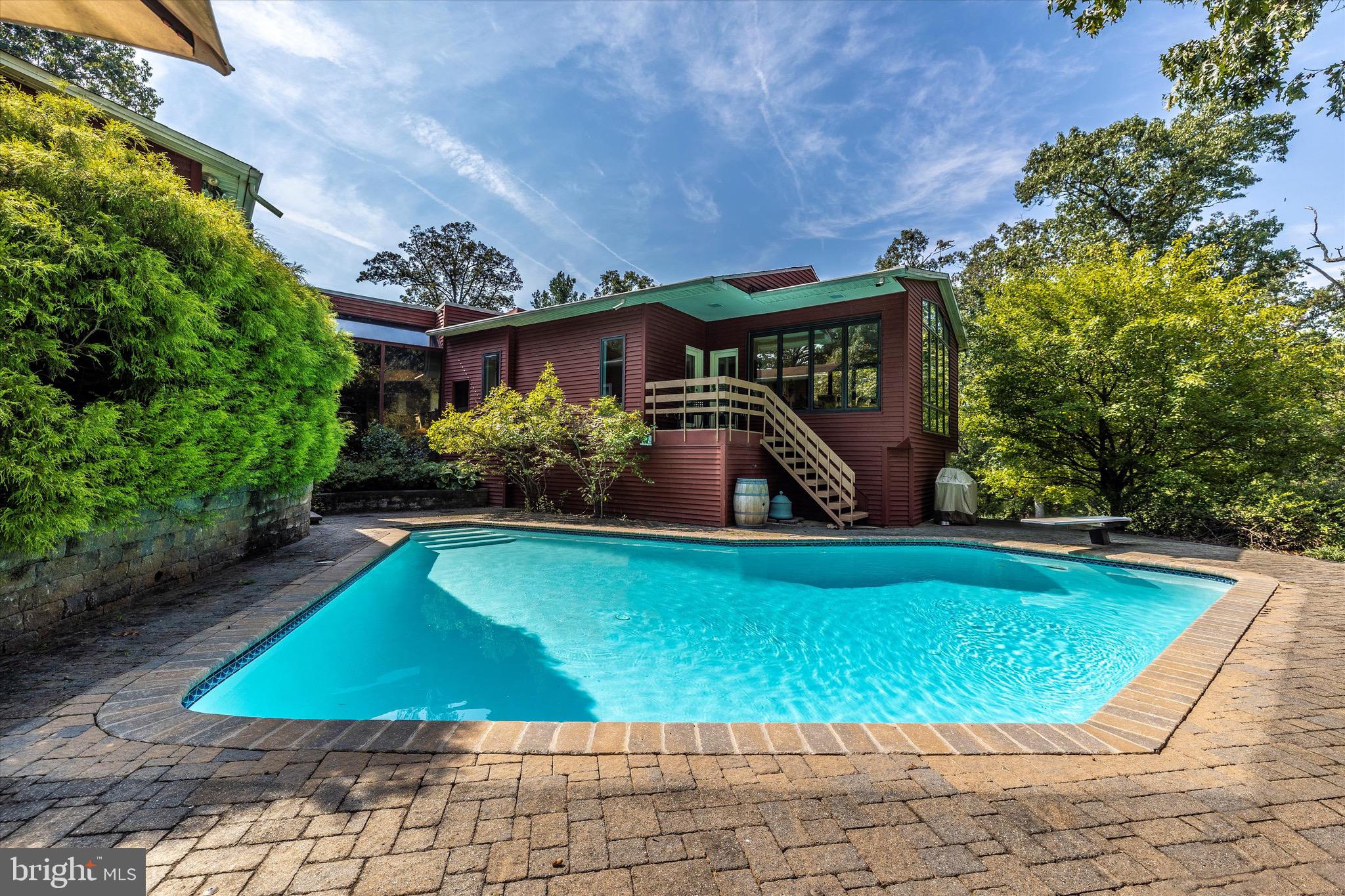 BARNESVILLE OUTSIDE - Residential