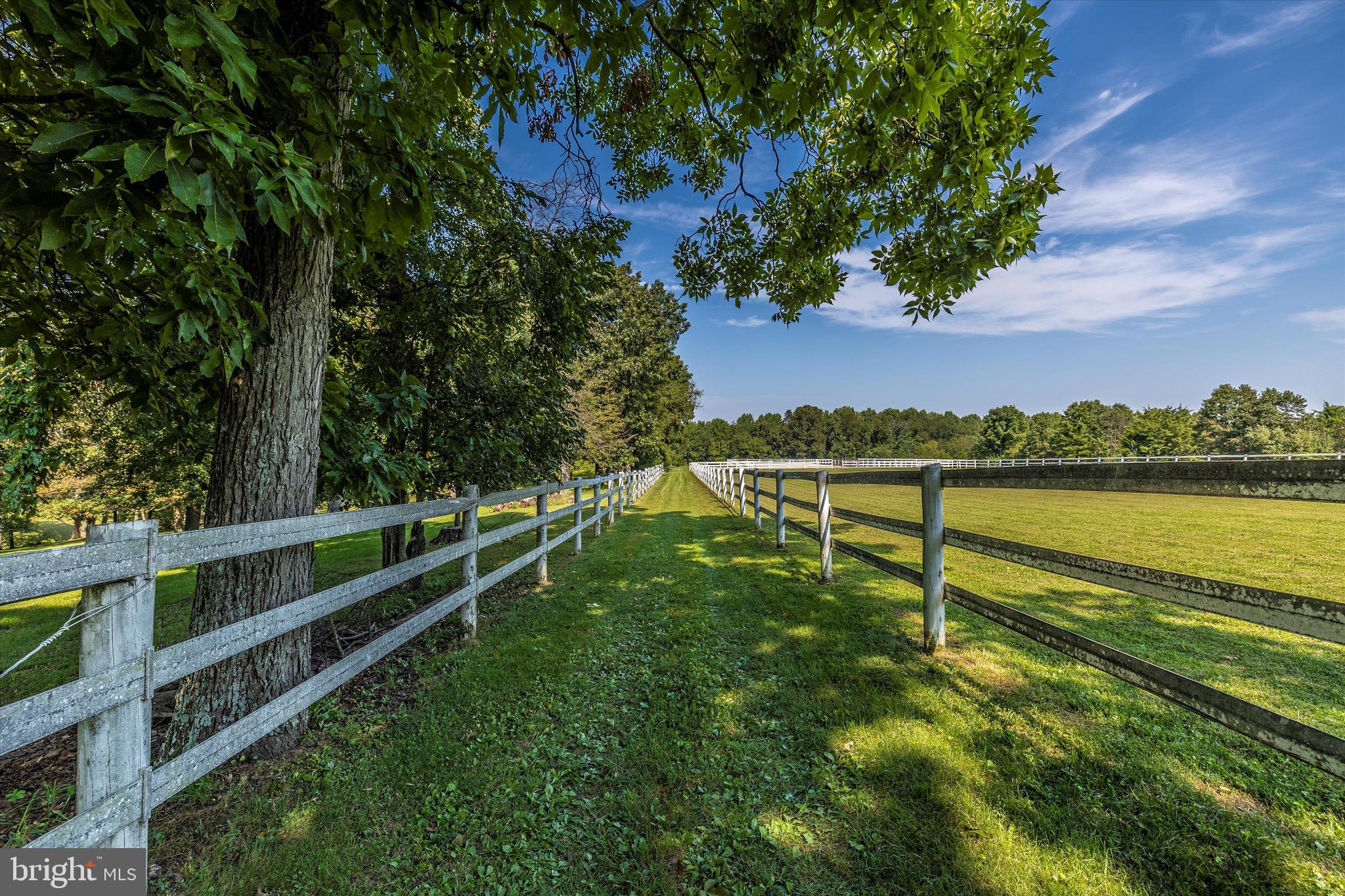 BARNESVILLE OUTSIDE - Residential