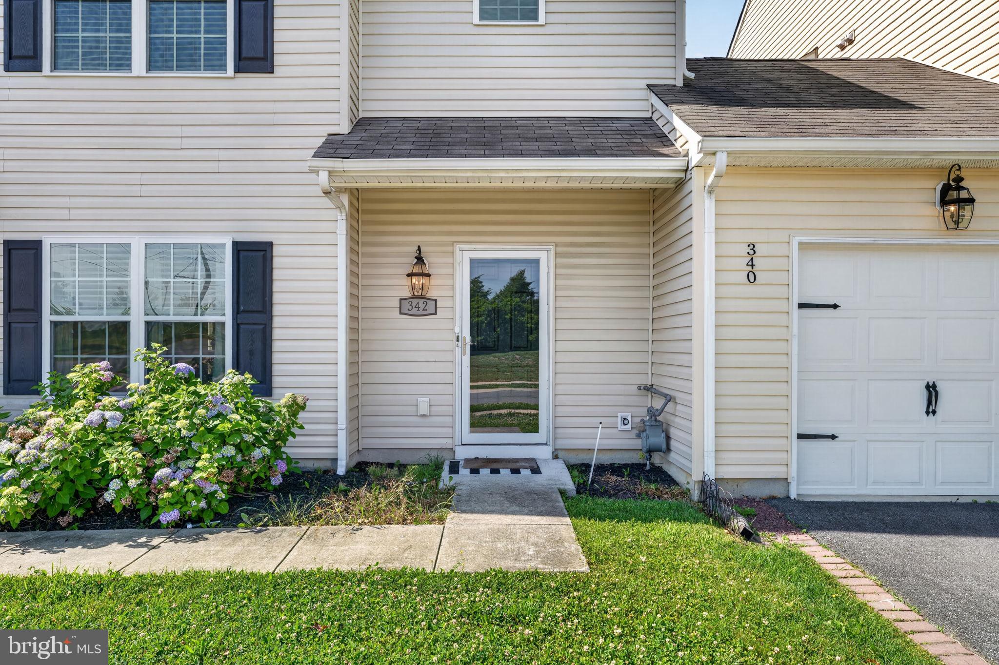 342 CAMERTON LANE