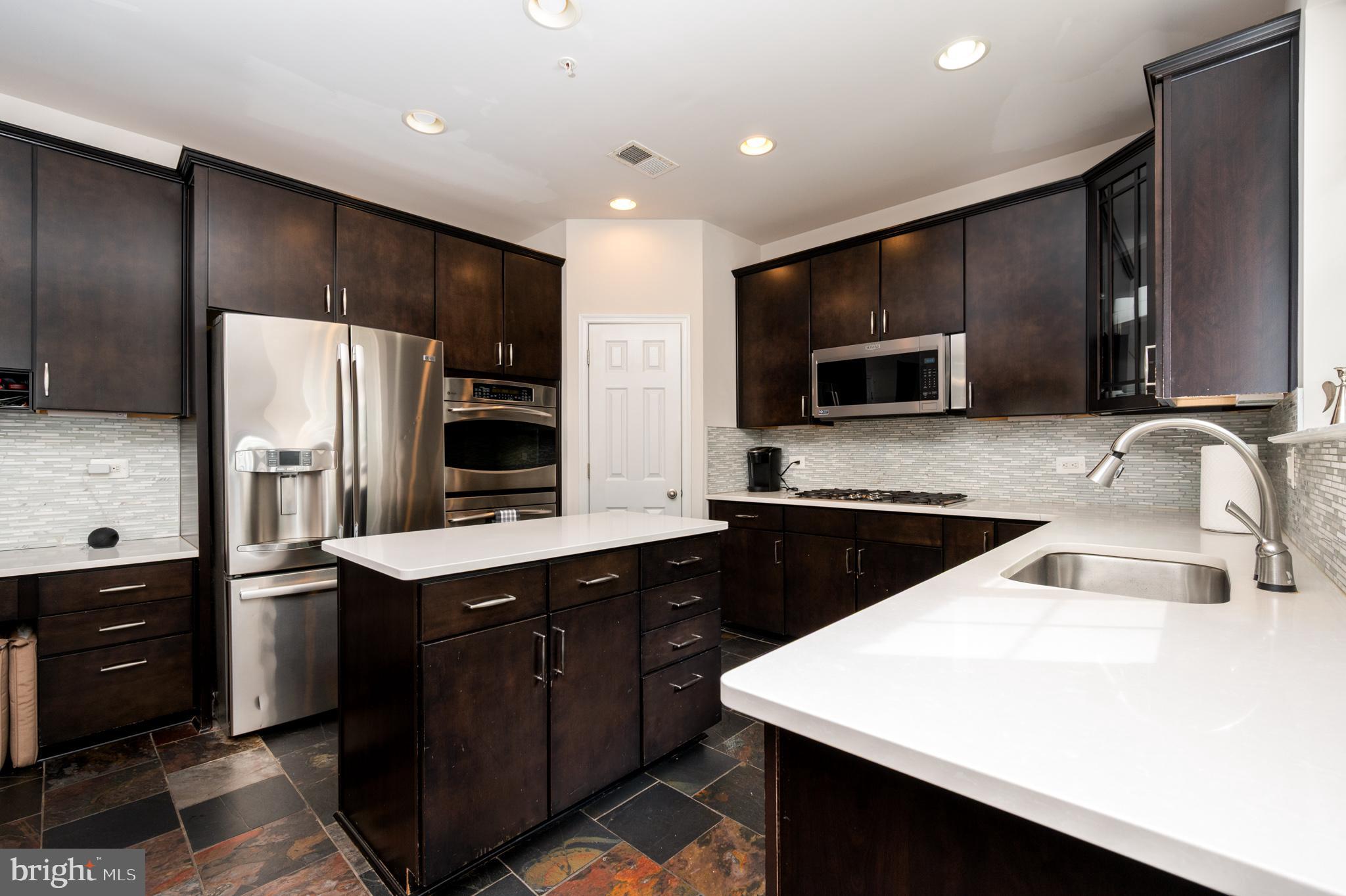 SUMMER HAVEN - Residential