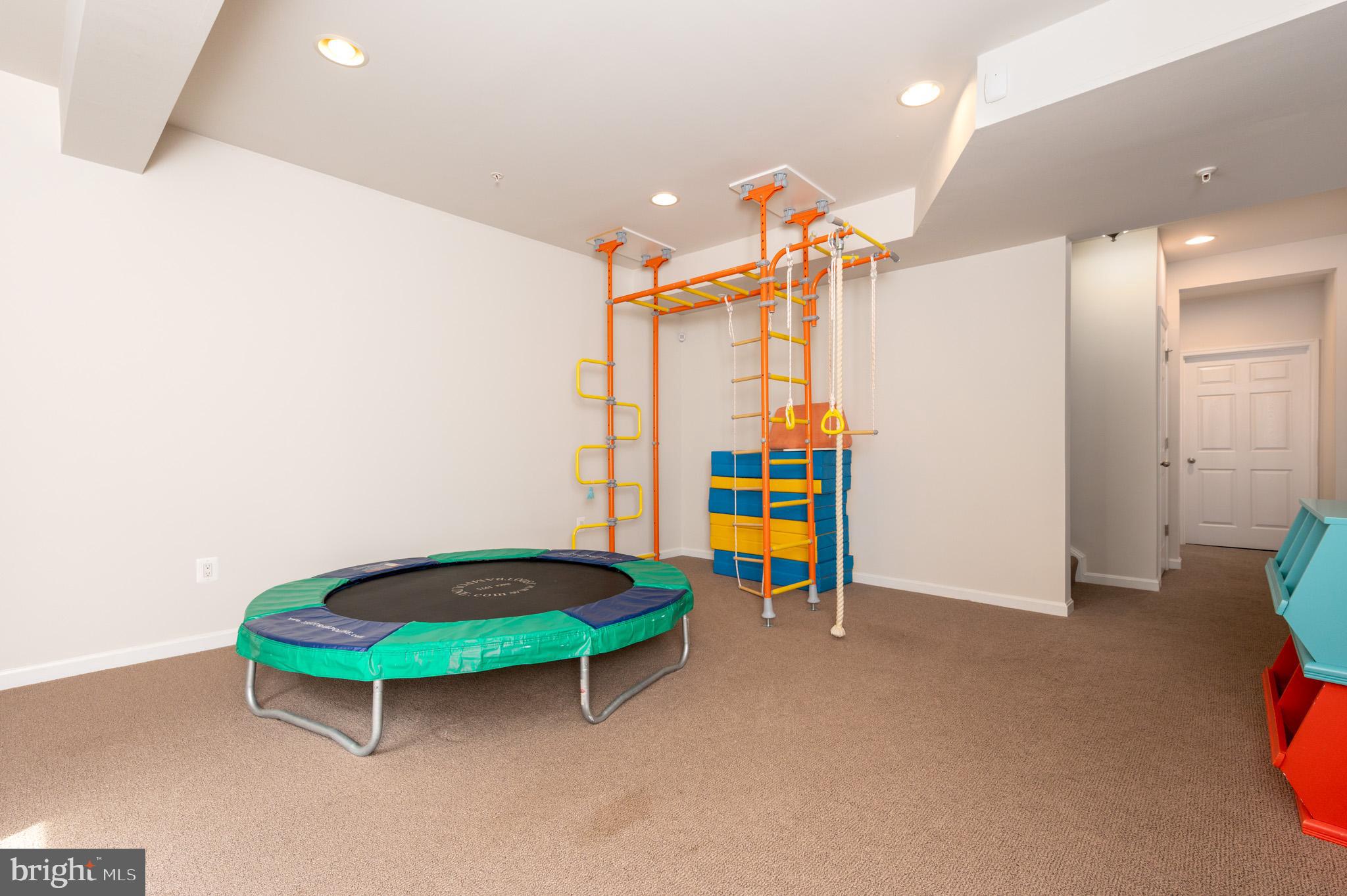 SUMMER HAVEN - Residential