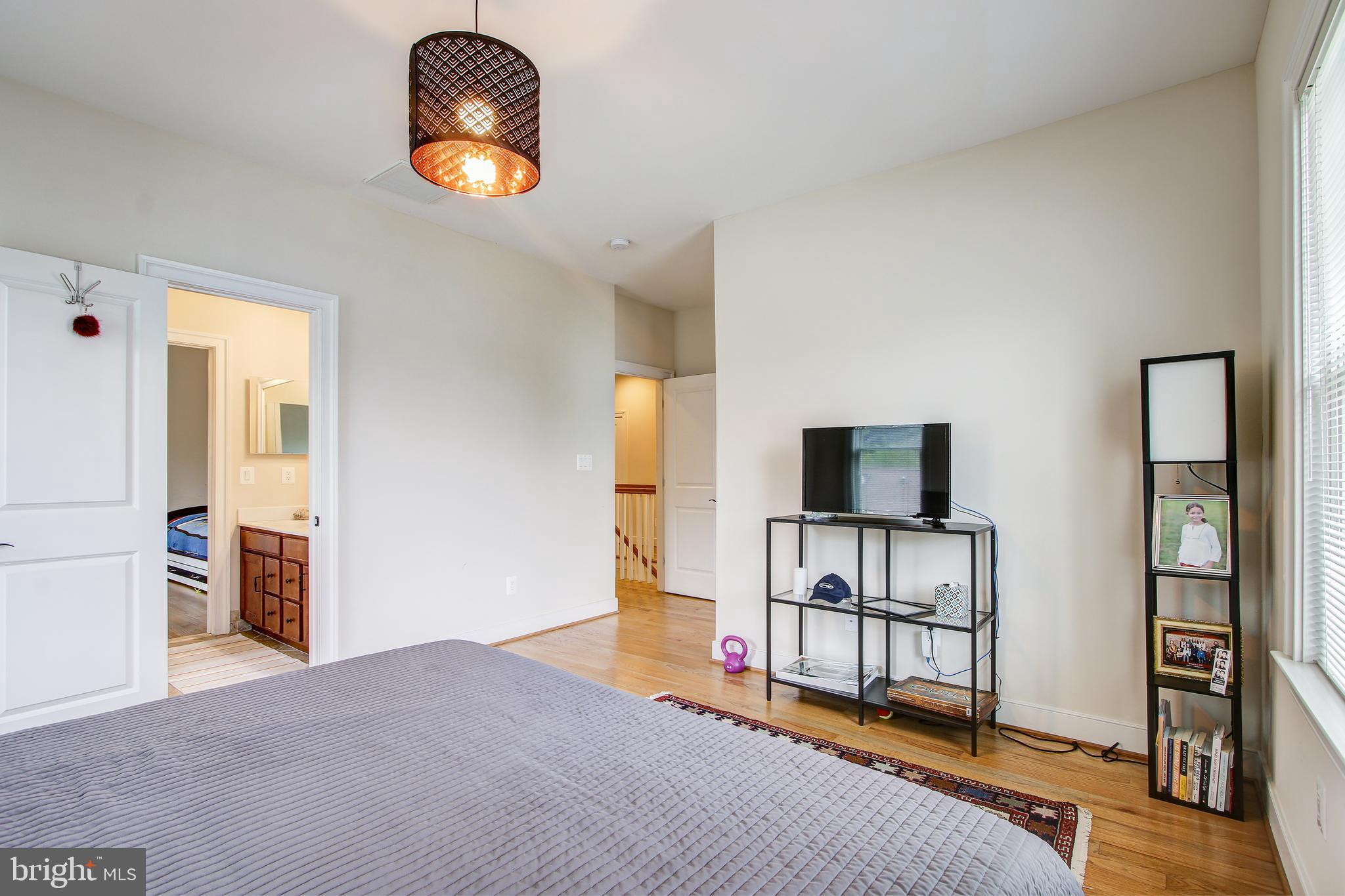 ALTA VISTA - Residential Lease