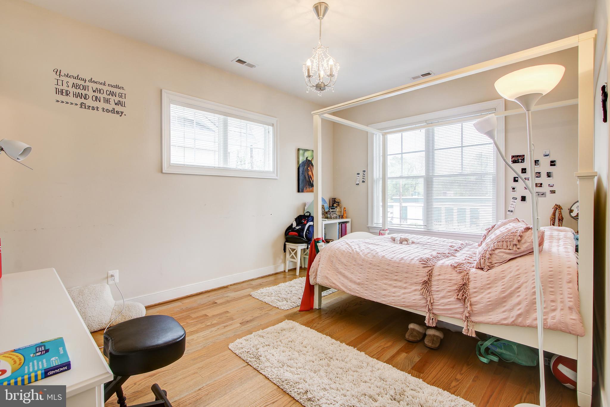 ALTA VISTA - Residential Lease