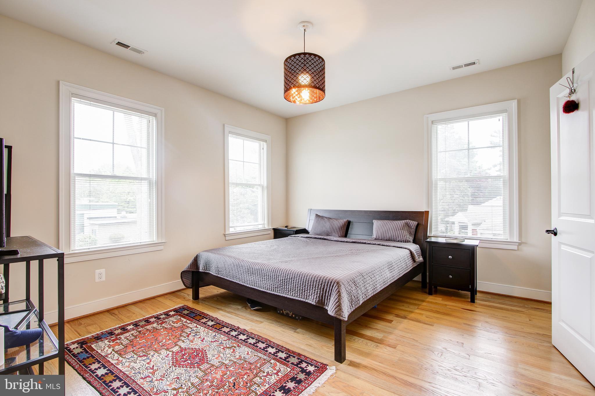 ALTA VISTA - Residential Lease