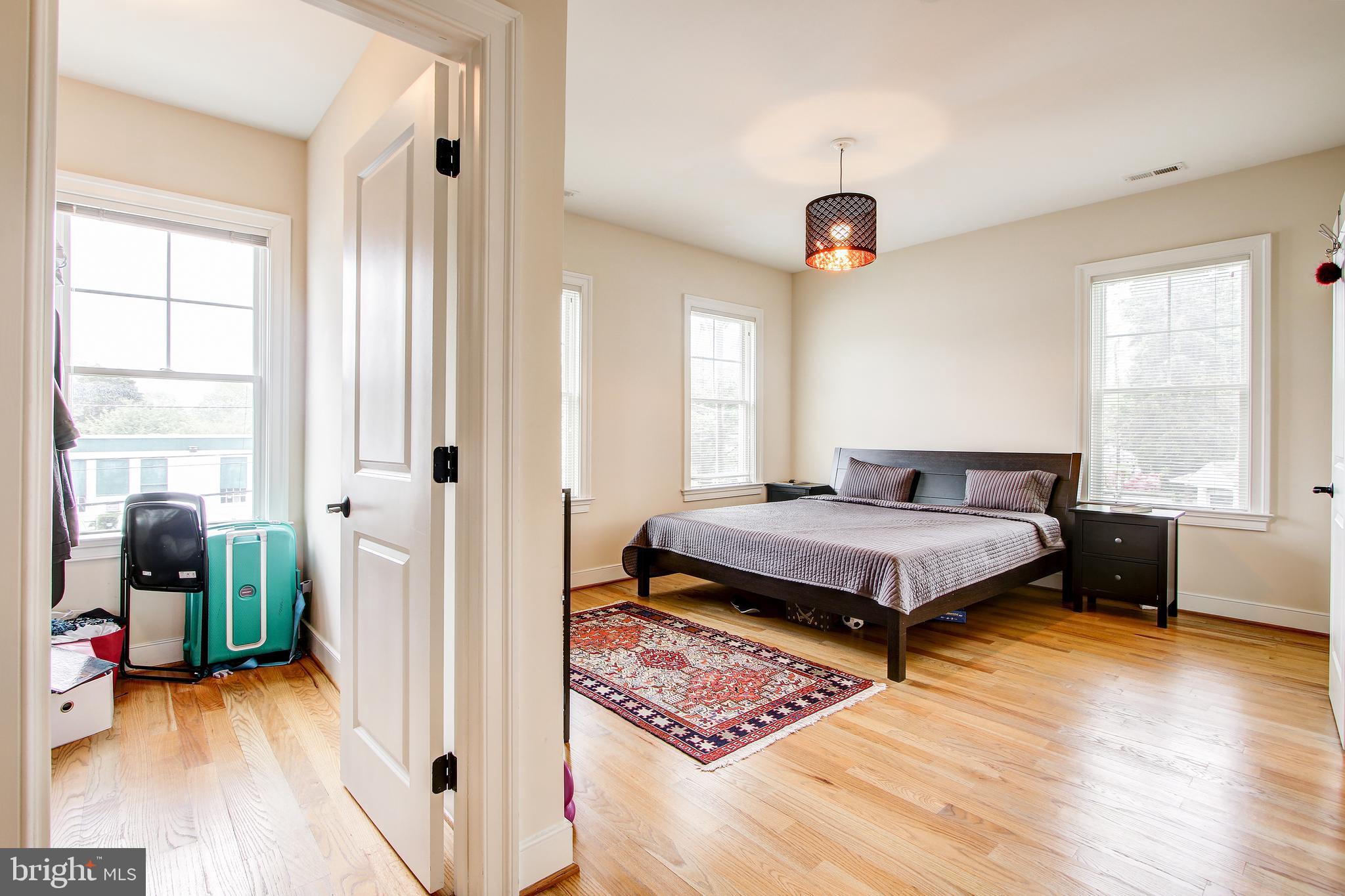 ALTA VISTA - Residential Lease