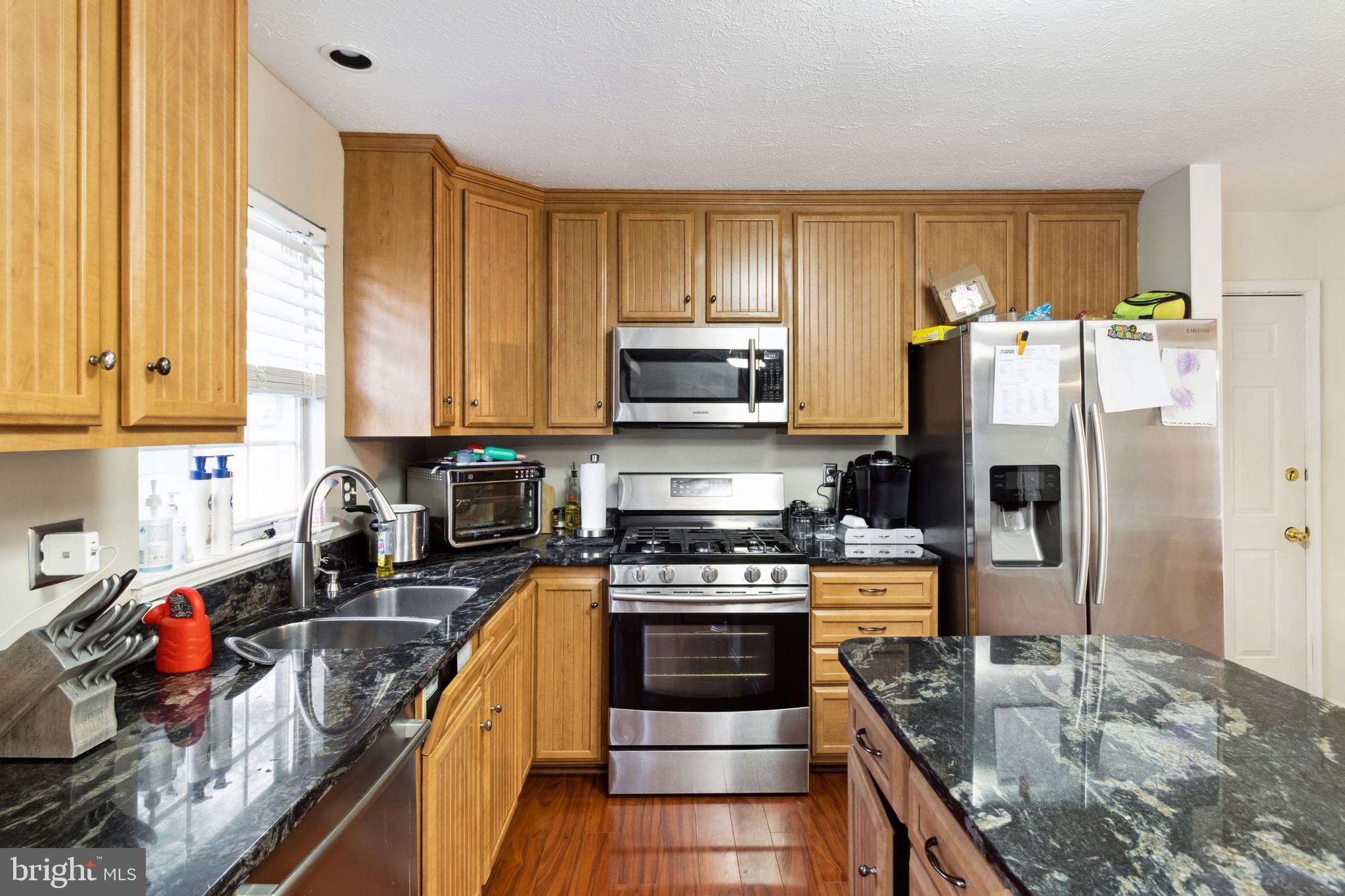 PIKESWOOD VILLAGE - Residential