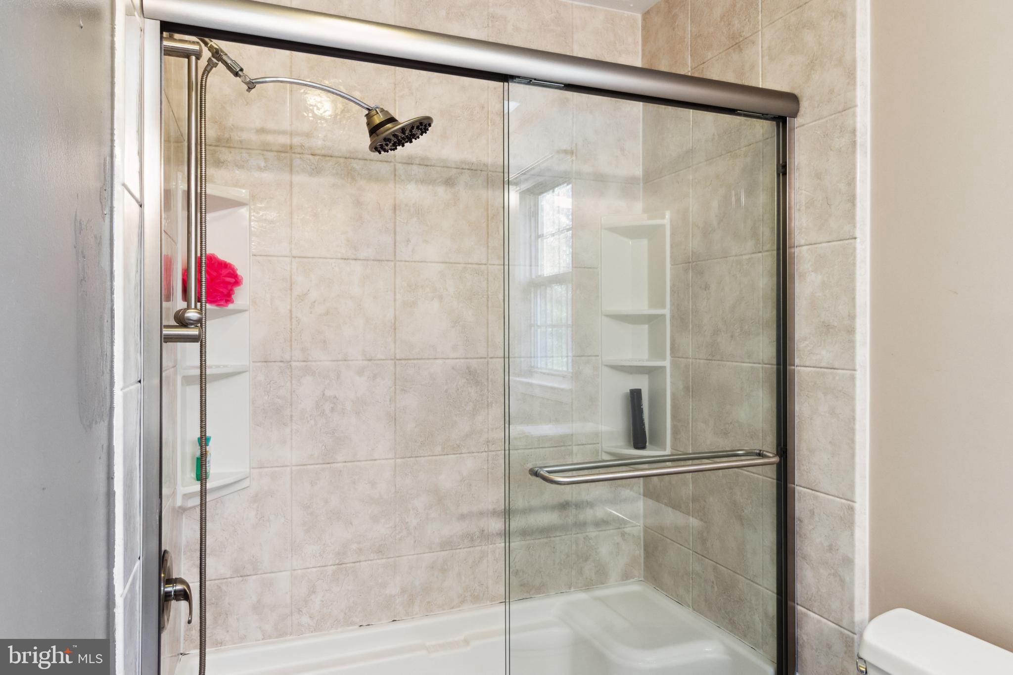 PIKESWOOD VILLAGE - Residential