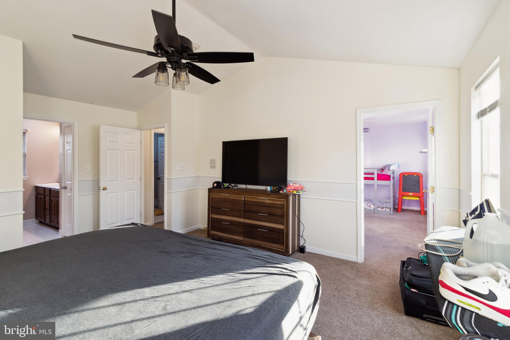 PIKESWOOD VILLAGE - Residential