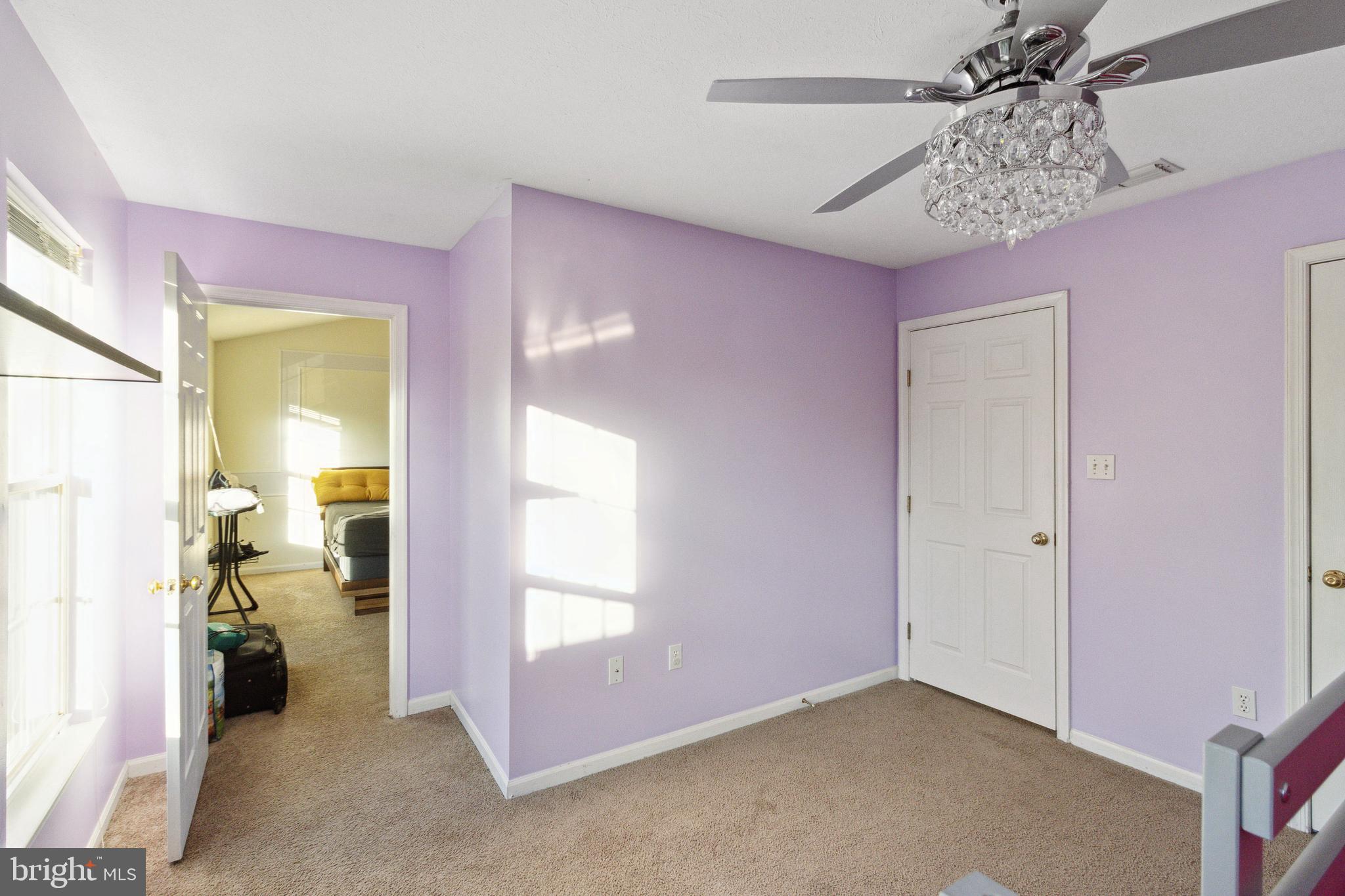 PIKESWOOD VILLAGE - Residential