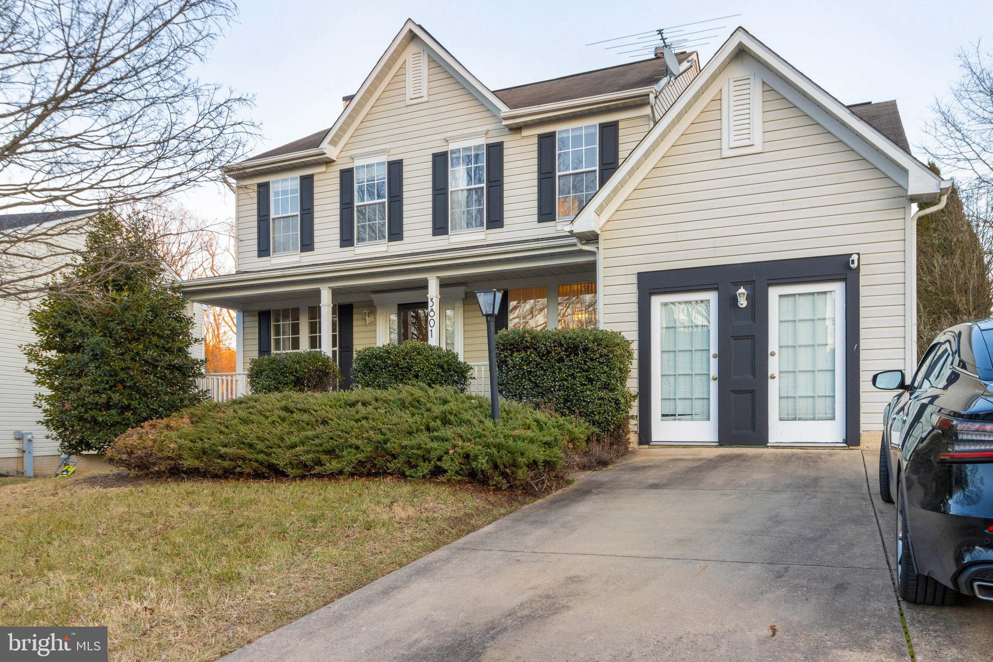 PIKESWOOD VILLAGE - Residential