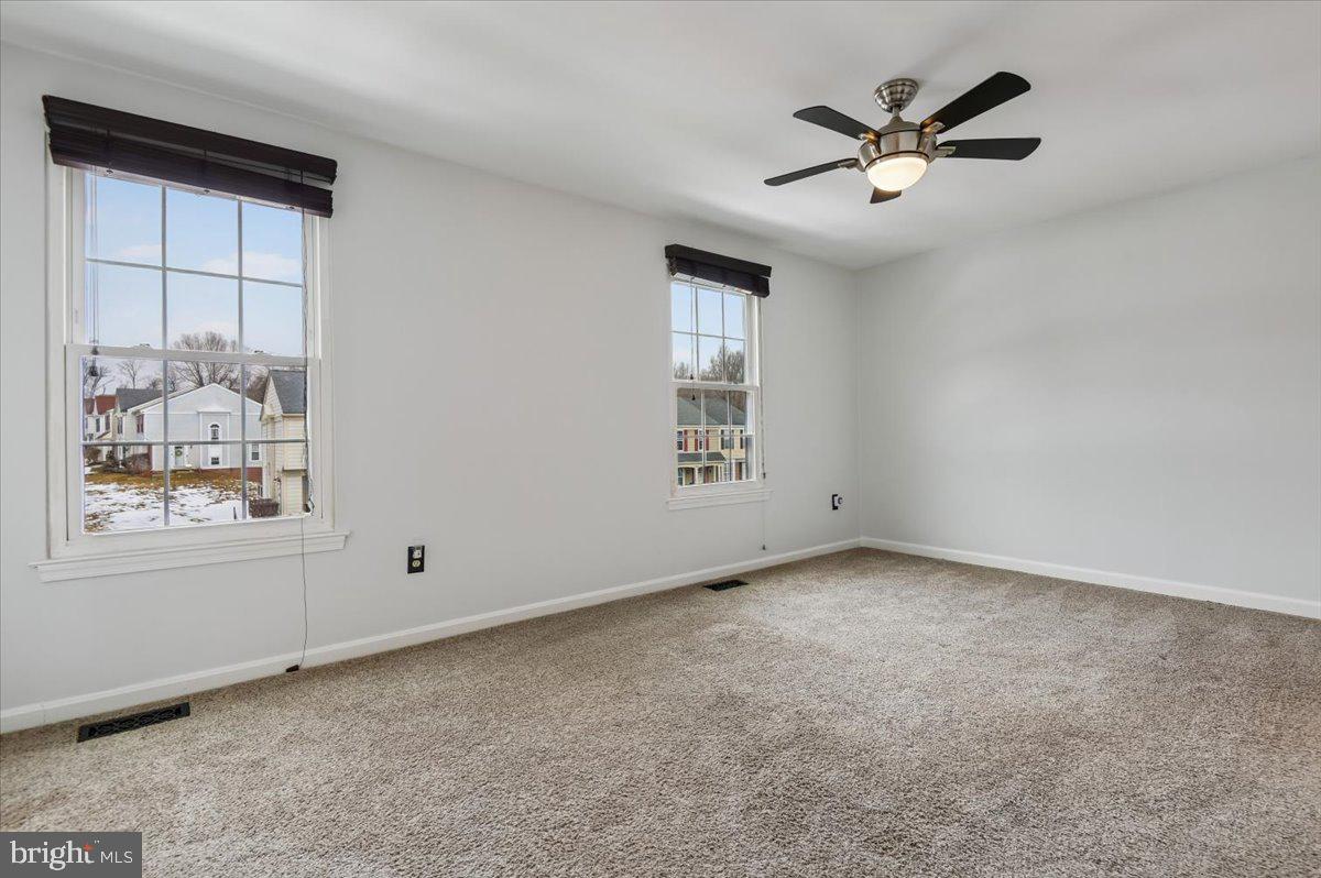 VILLAGE OF THOMAS RUN - Residential