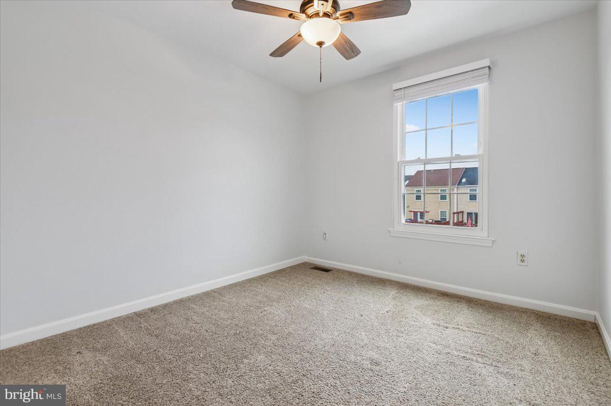 VILLAGE OF THOMAS RUN - Residential