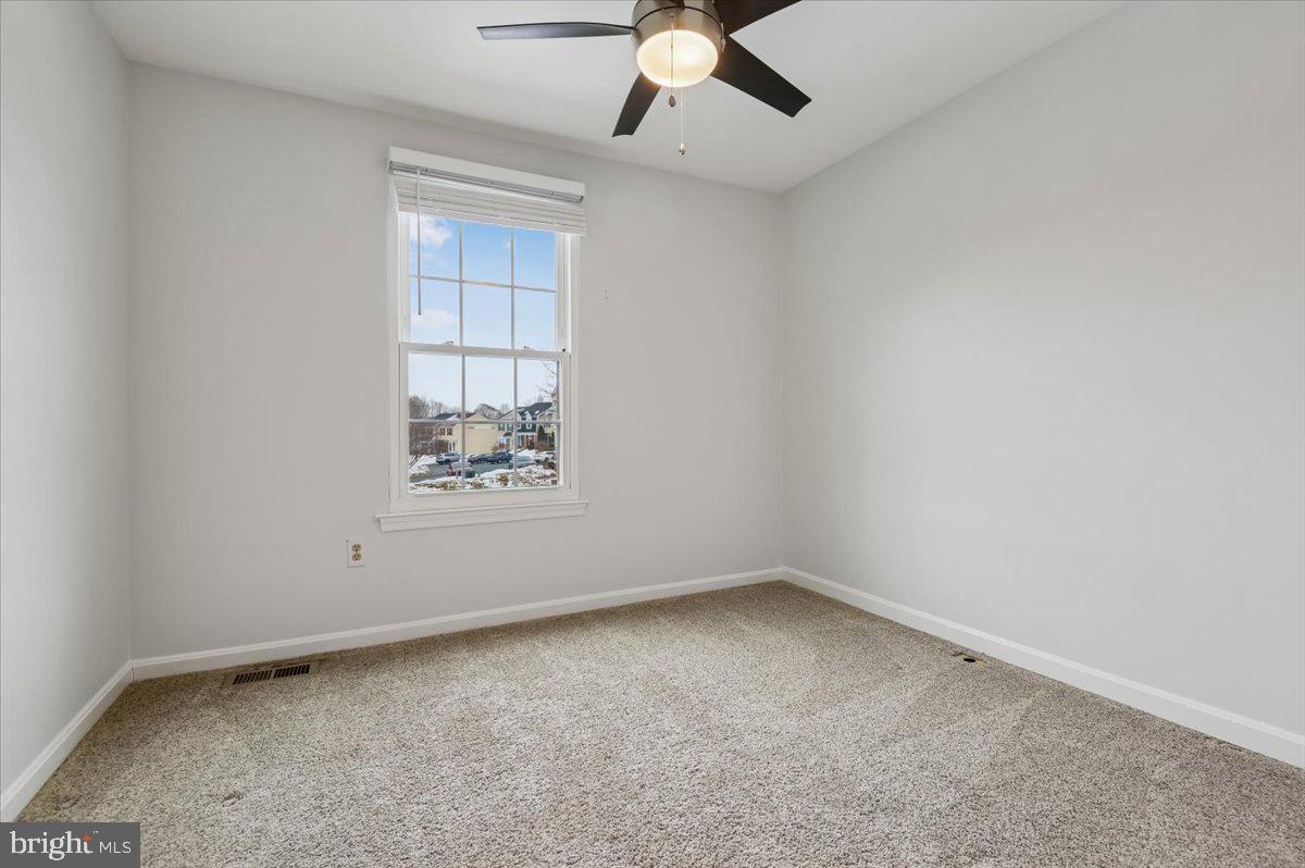 VILLAGE OF THOMAS RUN - Residential